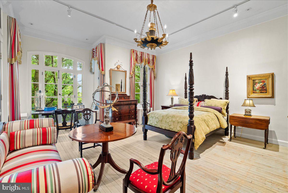 2815 Q ST NW, WASHINGTON, District Of Columbia 20007, 3 Bedrooms Bedrooms, ,3 BathroomsBathrooms,Residential,For sale,2815 Q ST NW,DCDC2244508 MLS # DCDC2244508