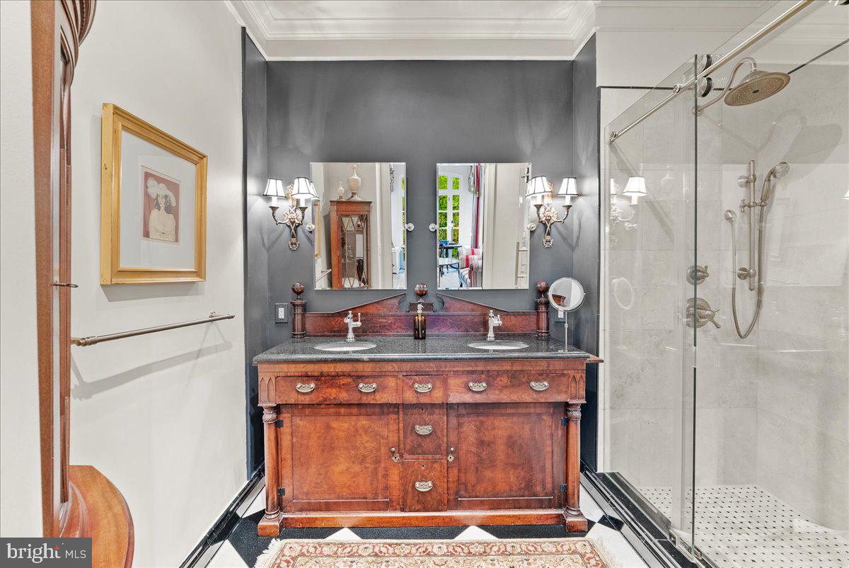 2815 Q ST NW, WASHINGTON, District Of Columbia 20007, 3 Bedrooms Bedrooms, ,3 BathroomsBathrooms,Residential,For sale,2815 Q ST NW,DCDC2244508 MLS # DCDC2244508