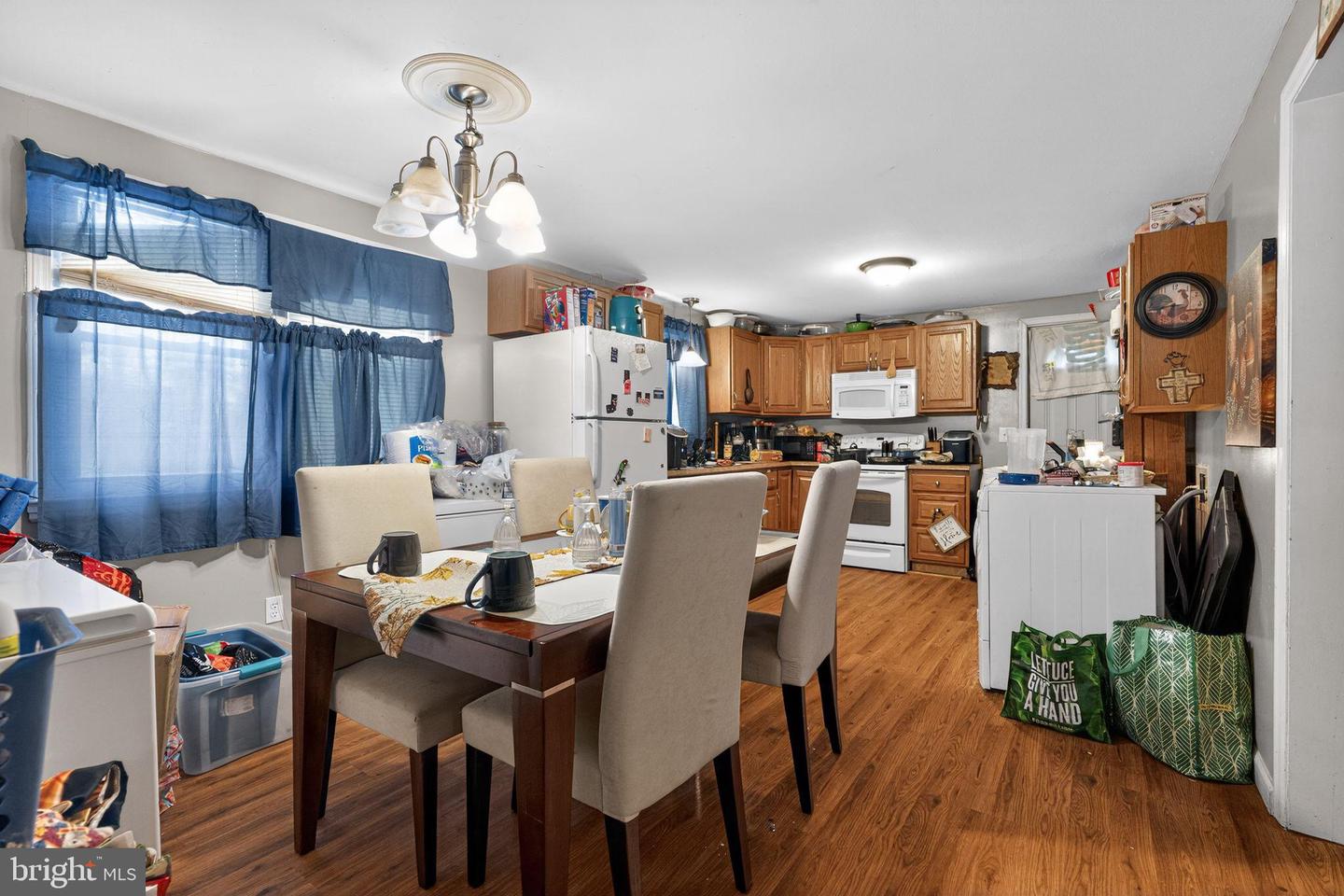 250 SHELTER LN, AMHERST, Virginia 24521, 3 Bedrooms Bedrooms, 4 Rooms Rooms,1 BathroomBathrooms,Residential,For sale,250 SHELTER LN,VAAH2000092 MLS # VAAH2000092