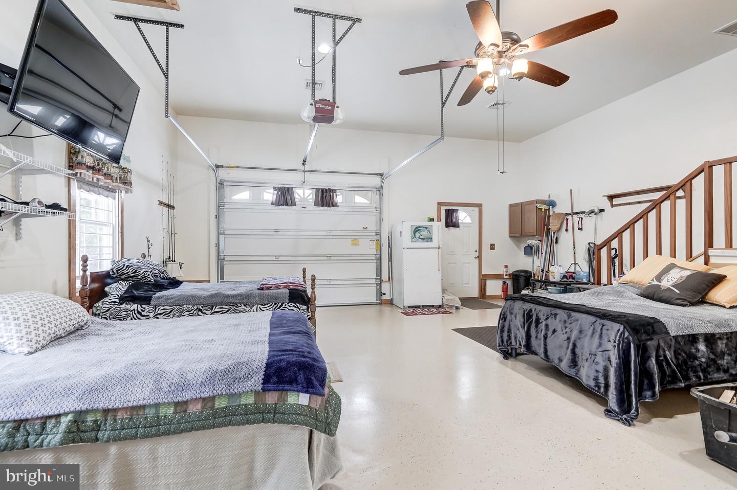 225 LAKEVIEW DR, MINERAL, Virginia 23117, 2 Bedrooms Bedrooms, 10 Rooms Rooms,2 BathroomsBathrooms,Residential,For sale,225 LAKEVIEW DR,VALA2009248 MLS # VALA2009248