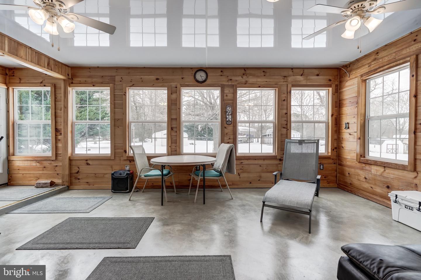225 LAKEVIEW DR, MINERAL, Virginia 23117, 2 Bedrooms Bedrooms, 10 Rooms Rooms,2 BathroomsBathrooms,Residential,For sale,225 LAKEVIEW DR,VALA2009248 MLS # VALA2009248