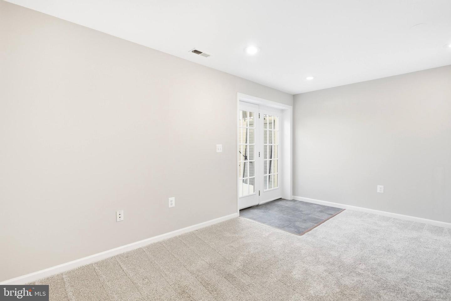 8322 MIDDLE RUDDINGS DR, LORTON, Virginia 22079, 5 Bedrooms Bedrooms, ,4 BathroomsBathrooms,Residential,For sale,8322 MIDDLE RUDDINGS DR,VAFX2288846 MLS # VAFX2288846