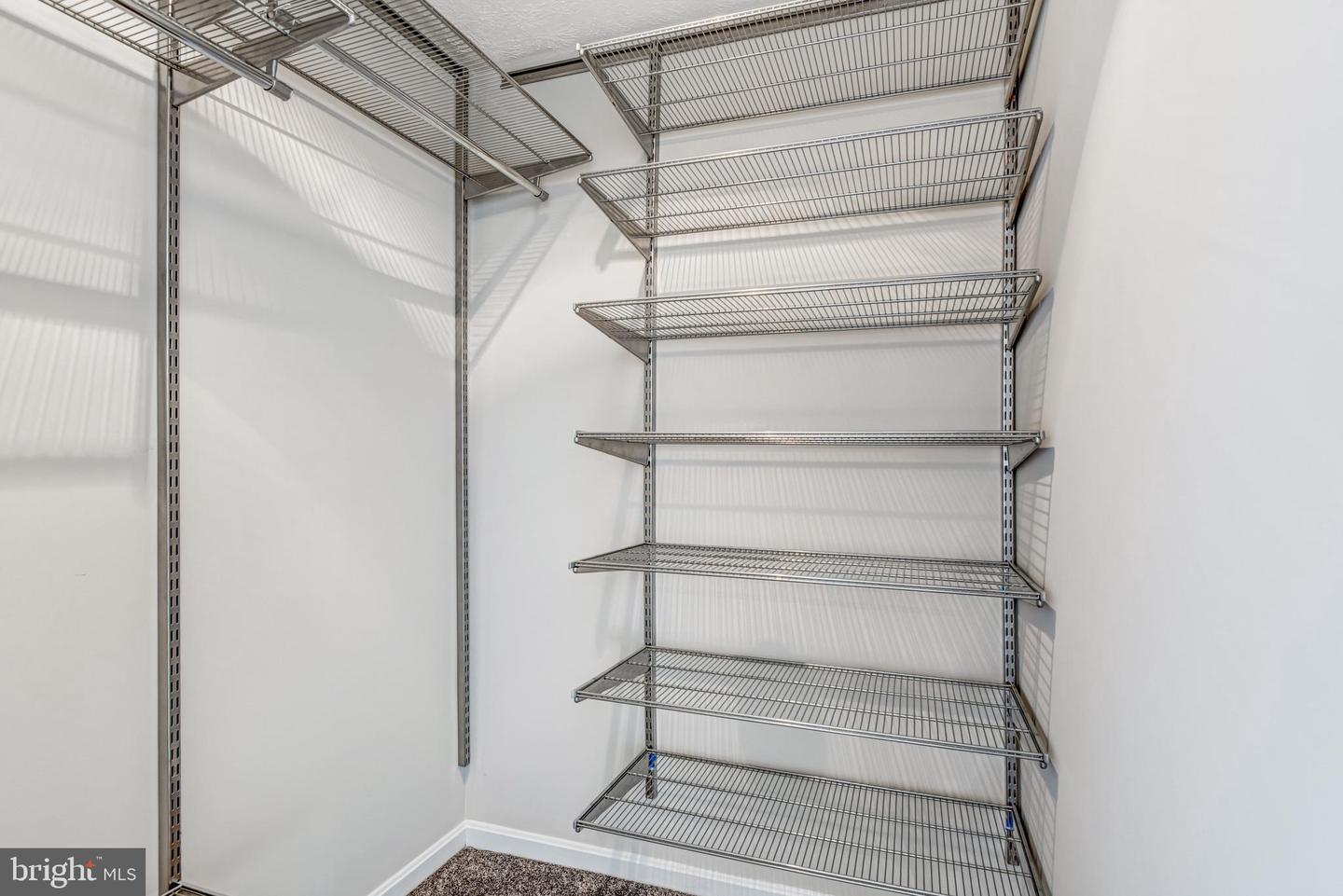 9539 JUSTIN LN, MANASSAS, Virginia 20110, 6 Bedrooms Bedrooms, 9 Rooms Rooms,2 BathroomsBathrooms,Residential,For sale,9539 JUSTIN LN,VAMN2010180 MLS # VAMN2010180