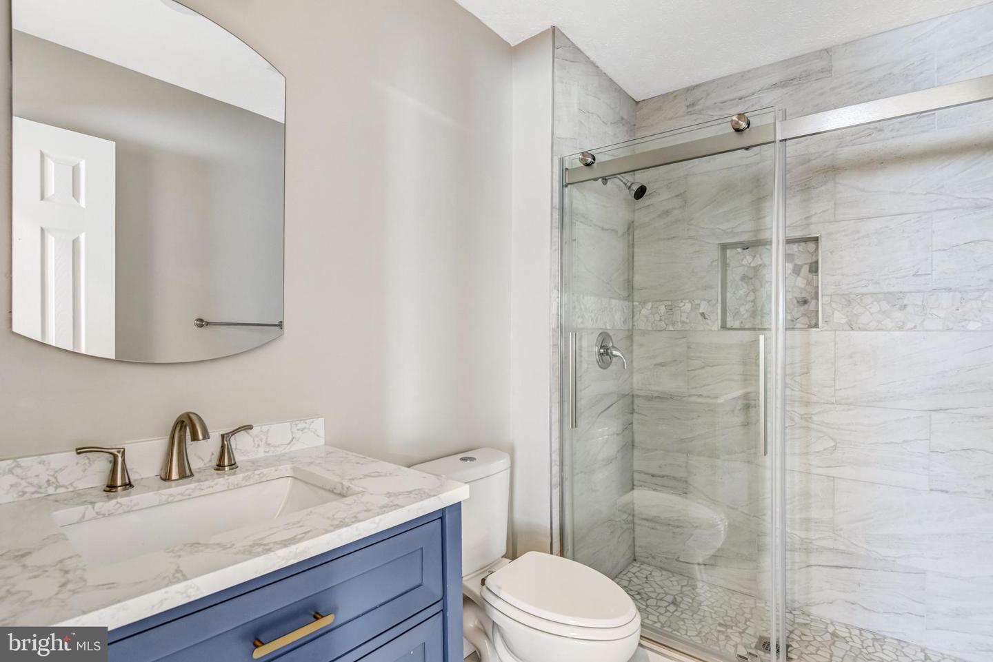 9539 JUSTIN LN, MANASSAS, Virginia 20110, 6 Bedrooms Bedrooms, 9 Rooms Rooms,2 BathroomsBathrooms,Residential,For sale,9539 JUSTIN LN,VAMN2010180 MLS # VAMN2010180