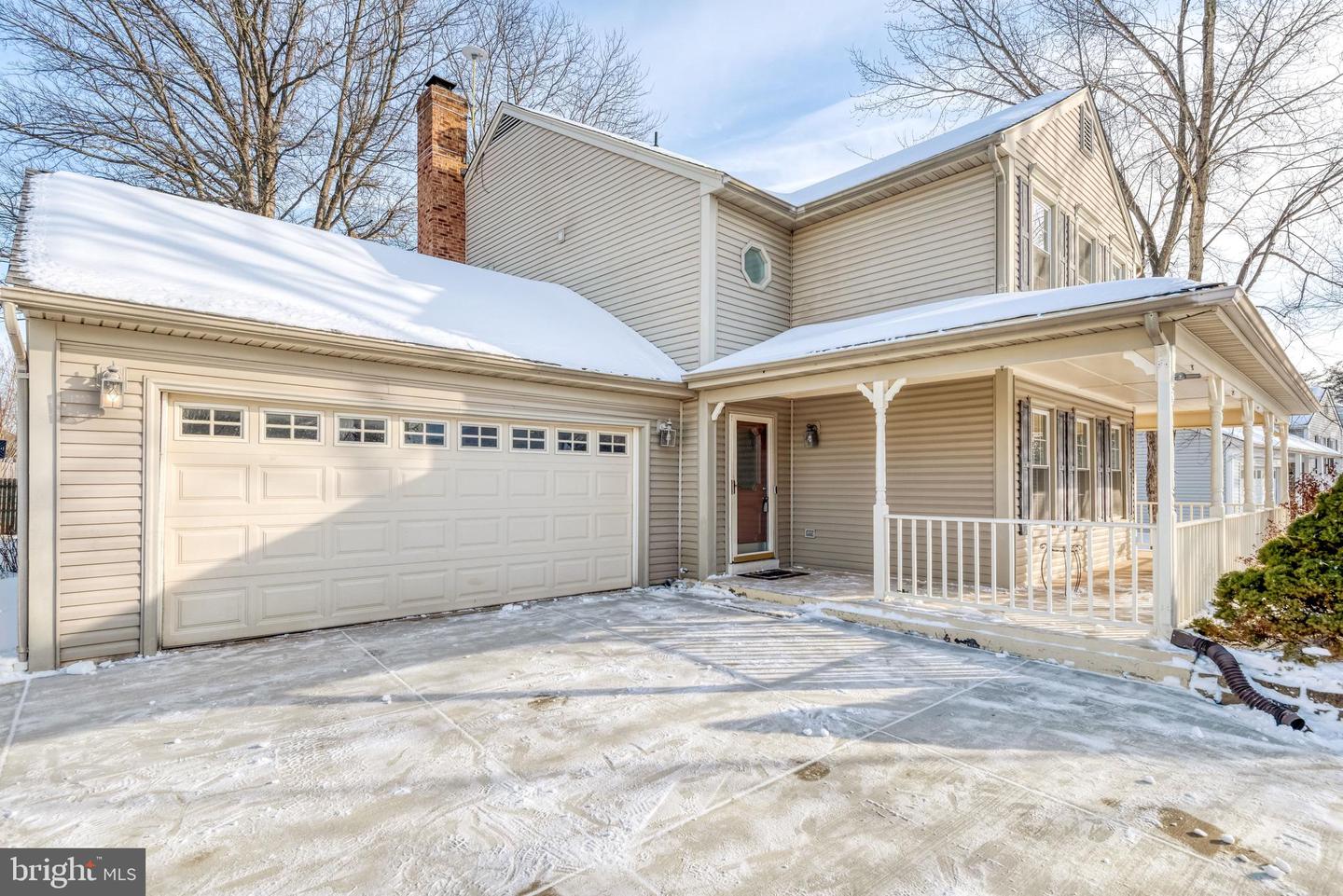 9539 JUSTIN LN, MANASSAS, Virginia 20110, 6 Bedrooms Bedrooms, 9 Rooms Rooms,2 BathroomsBathrooms,Residential,For sale,9539 JUSTIN LN,VAMN2010180 MLS # VAMN2010180