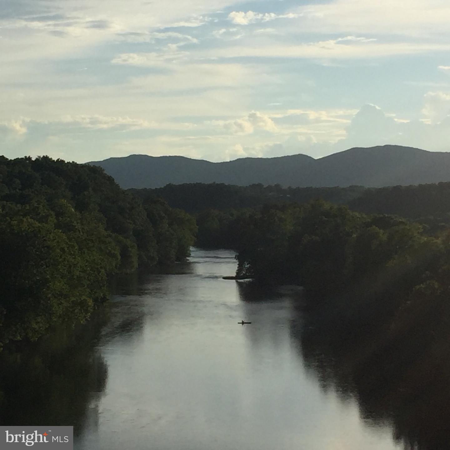 257 HIGH TOP RD, LINDEN, Virginia 22642, 3 Bedrooms Bedrooms, 7 Rooms Rooms,2 BathroomsBathrooms,Residential,For sale,257 HIGH TOP RD,VAWR2013314 MLS # VAWR2013314