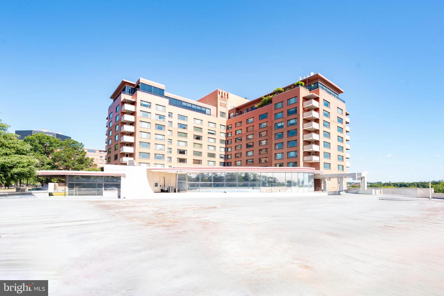 1011 ARLINGTON BLVD #1112, ARLINGTON, Virginia 22209, 1 Bedroom Bedrooms, ,1 BathroomBathrooms,Residential,For sale,1011 ARLINGTON BLVD #1112,VAAR2068454 MLS # VAAR2068454