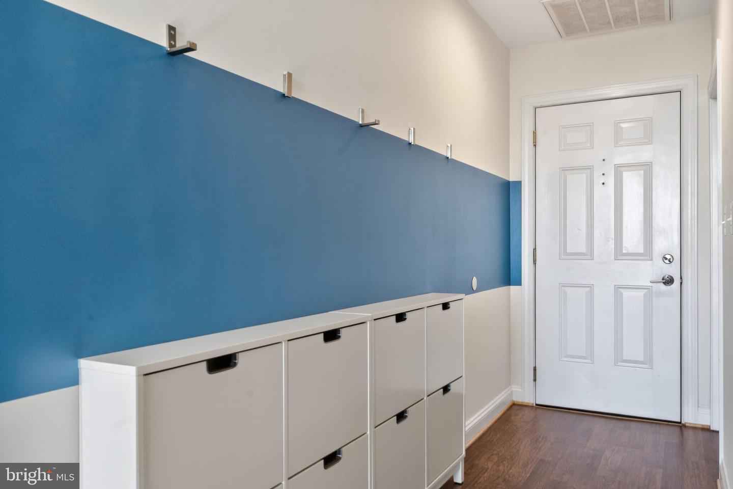 1011 ARLINGTON BLVD #1112, ARLINGTON, Virginia 22209, 1 Bedroom Bedrooms, ,1 BathroomBathrooms,Residential,For sale,1011 ARLINGTON BLVD #1112,VAAR2068454 MLS # VAAR2068454