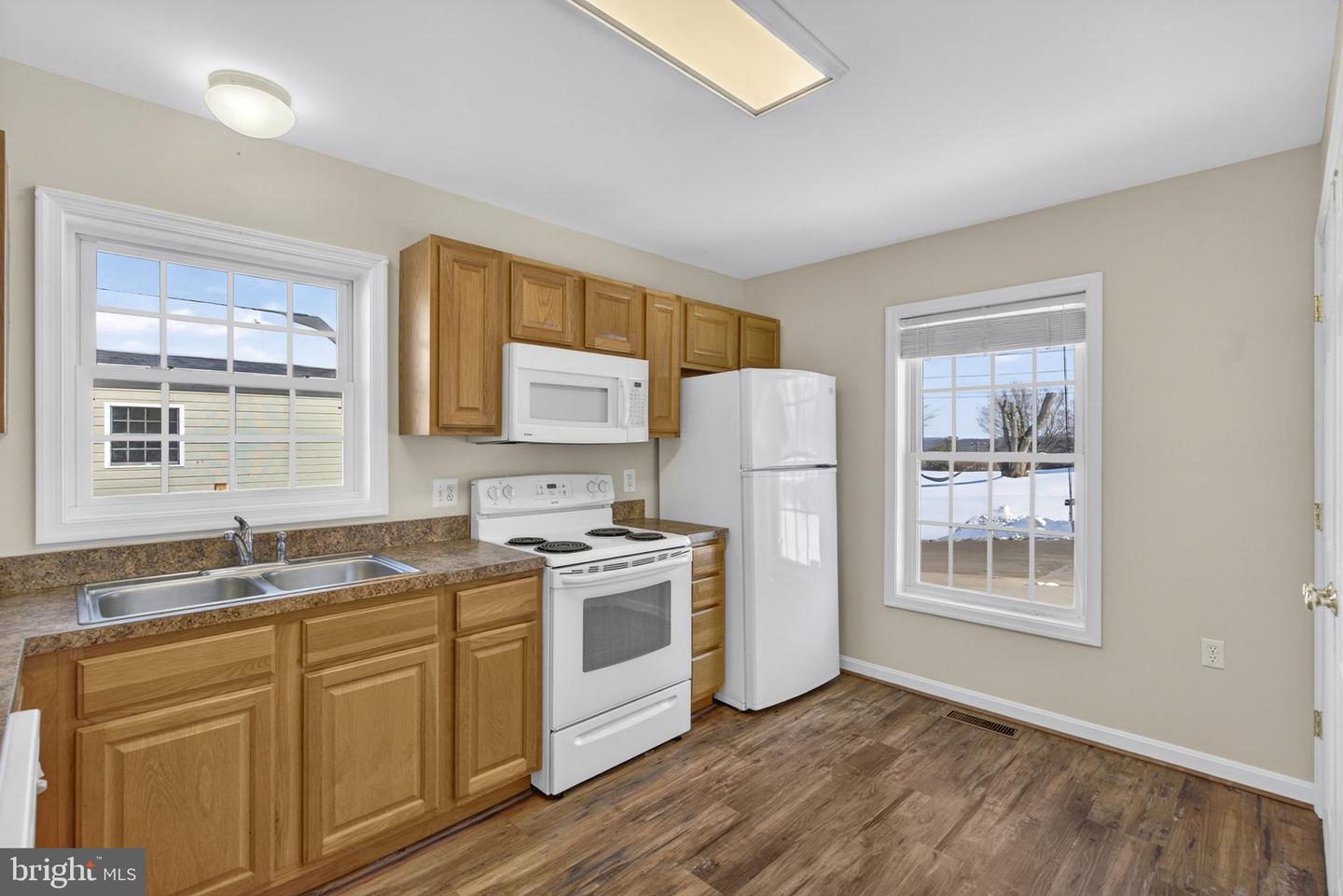 186 STERLING CT, WARRENTON, Virginia 20186, 3 Bedrooms Bedrooms, ,2 BathroomsBathrooms,Residential,For sale,186 STERLING CT,VAFQ2020414 MLS # VAFQ2020414