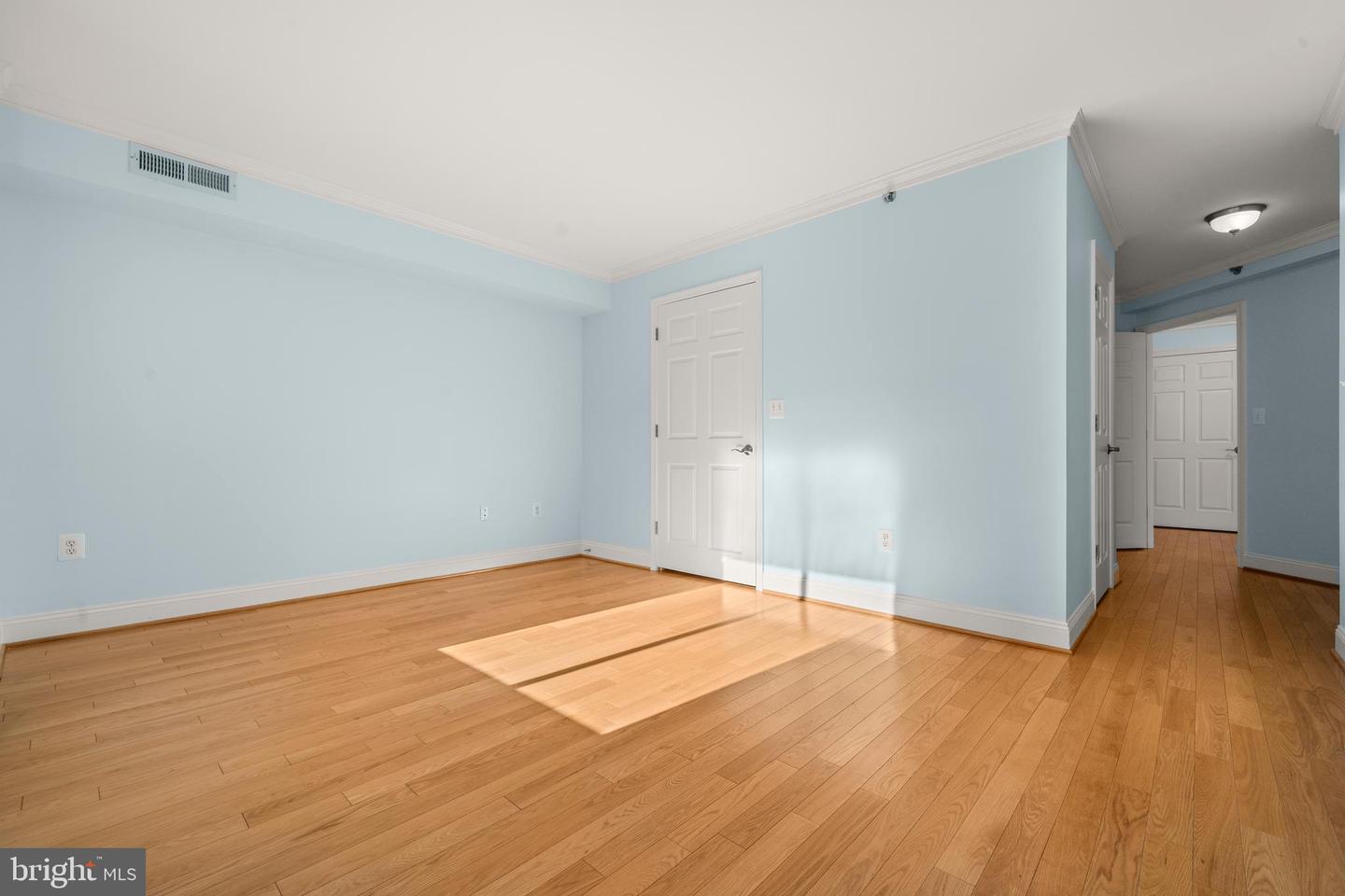 2121 JAMIESON AVE #609, ALEXANDRIA, Virginia 22314, 2 Bedrooms Bedrooms, ,2 BathroomsBathrooms,Residential,For sale,2121 JAMIESON AVE #609,VAAX2053774 MLS # VAAX2053774