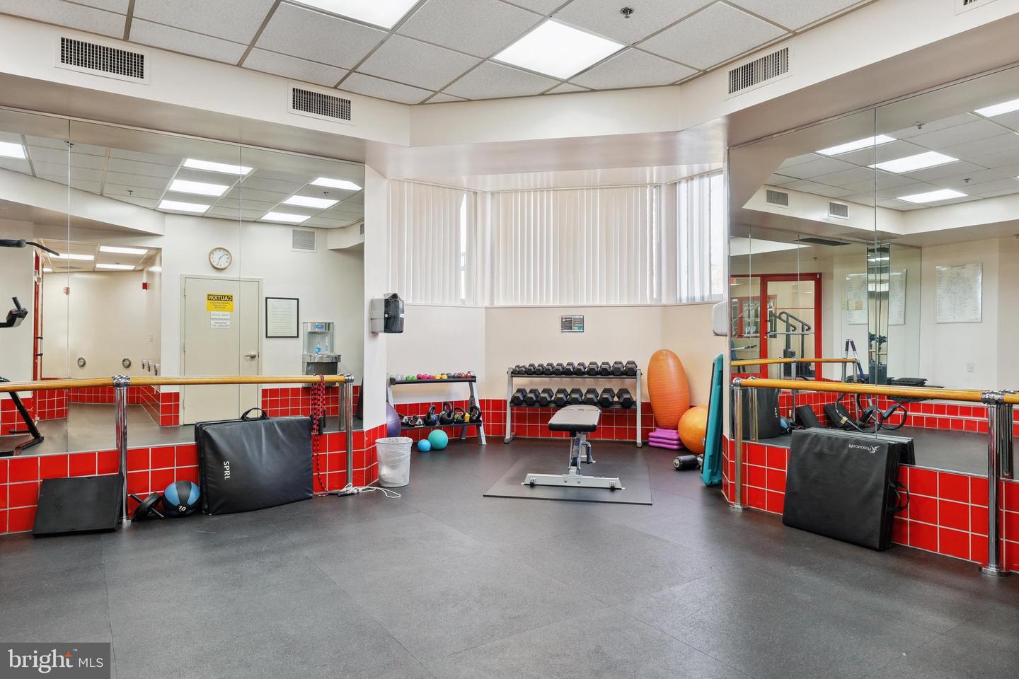 2121 JAMIESON AVE #609, ALEXANDRIA, Virginia 22314, 2 Bedrooms Bedrooms, ,2 BathroomsBathrooms,Residential,For sale,2121 JAMIESON AVE #609,VAAX2053774 MLS # VAAX2053774