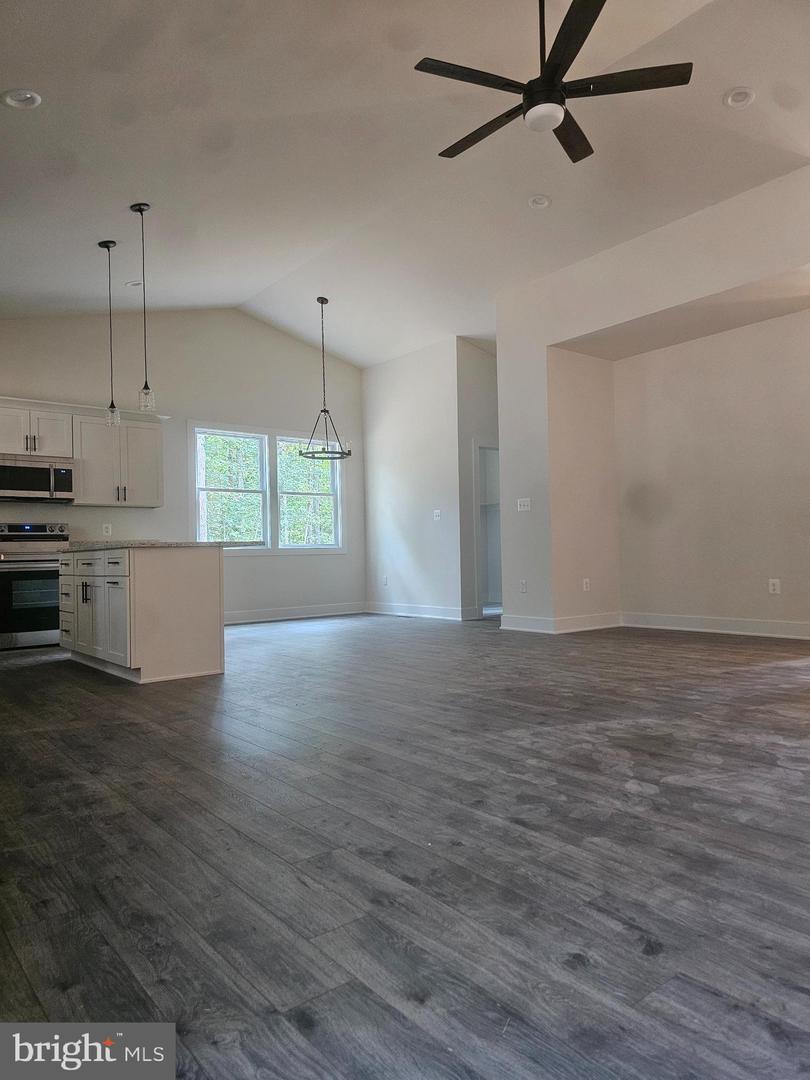 236 PELICAN WAY, MONTROSS, Virginia 22520, 3 Bedrooms Bedrooms, ,2 BathroomsBathrooms,Residential,For sale,236 PELICAN WAY,VAWE2010472 MLS # VAWE2010472