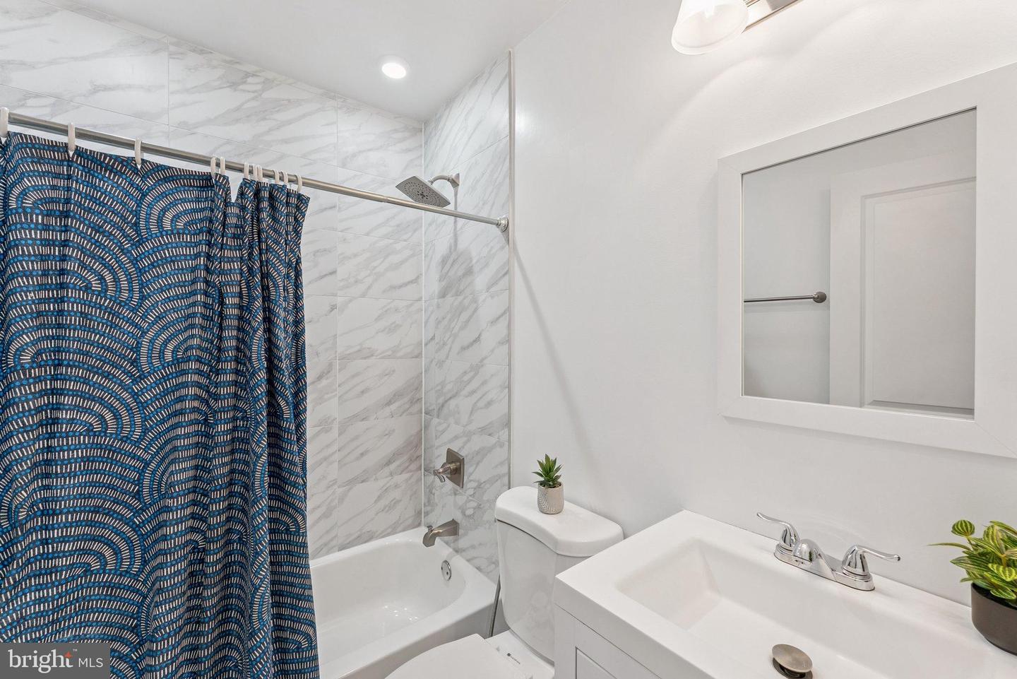 718 JACKSON ST NE #1, WASHINGTON, District Of Columbia 20017, 2 Bedrooms Bedrooms, 6 Rooms Rooms,2 BathroomsBathrooms,Residential,For sale,718 JACKSON ST NE #1,DCDC2244568 MLS # DCDC2244568