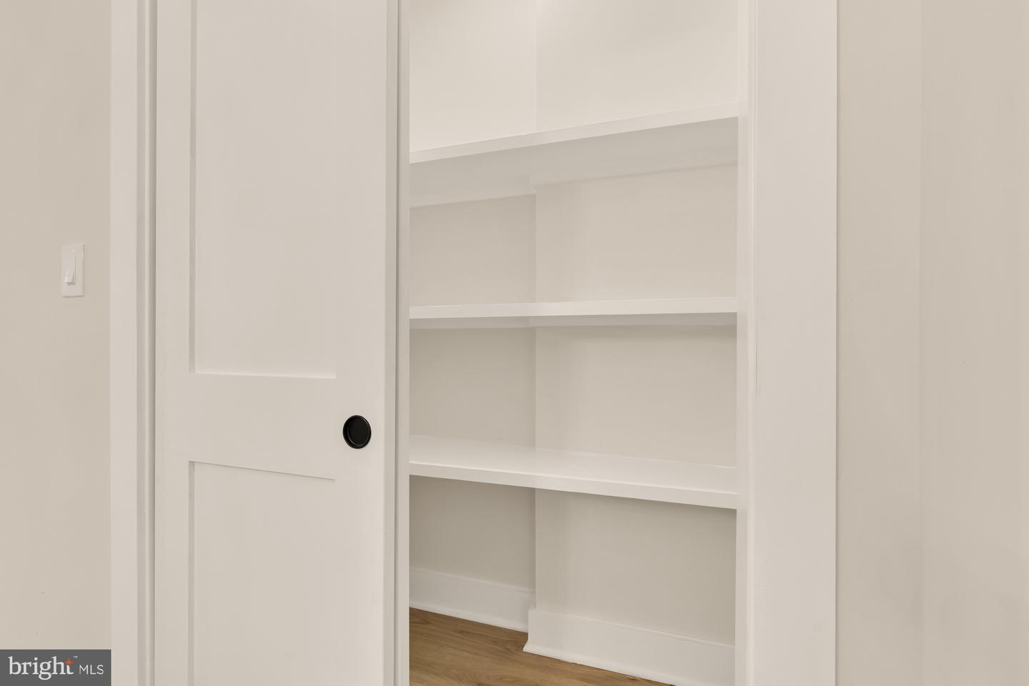 1631 G ST SE, WASHINGTON, District Of Columbia 20003, 5 Bedrooms Bedrooms, ,3 BathroomsBathrooms,Residential,For sale,1631 G ST SE,DCDC2244572 MLS # DCDC2244572