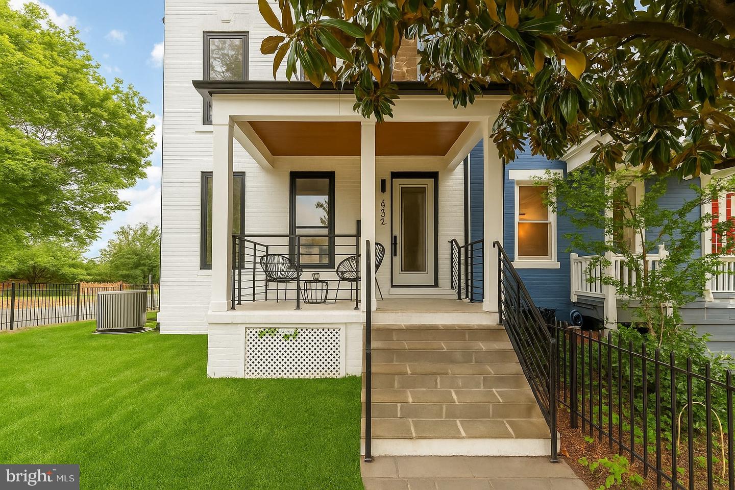 1631 G ST SE, WASHINGTON, District Of Columbia 20003, 5 Bedrooms Bedrooms, ,3 BathroomsBathrooms,Residential,For sale,1631 G ST SE,DCDC2244572 MLS # DCDC2244572