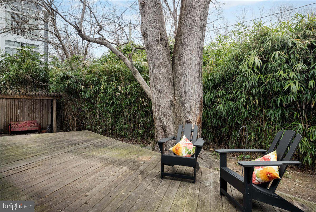 7953 BOLLING DR, ALEXANDRIA, Virginia 22308, 3 Bedrooms Bedrooms, ,2 BathroomsBathrooms,Residential,For sale,7953 BOLLING DR,VAFX2288910 MLS # VAFX2288910