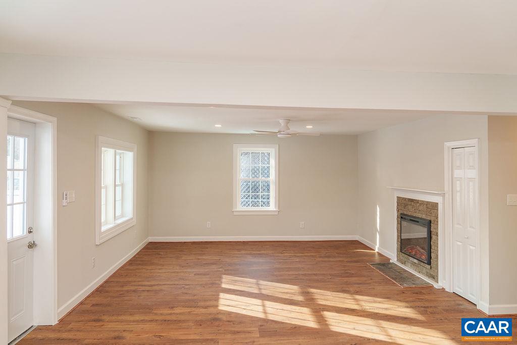 1433 HARDING AVE, WAYNESBORO, Virginia 22980, 3 Bedrooms Bedrooms, ,2 BathroomsBathrooms,Residential,For sale,1433 HARDING AVE,673019 MLS # 673019