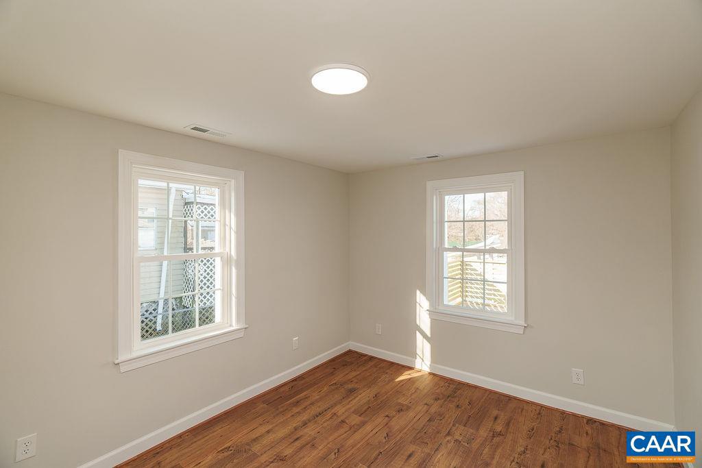 1433 HARDING AVE, WAYNESBORO, Virginia 22980, 3 Bedrooms Bedrooms, ,2 BathroomsBathrooms,Residential,For sale,1433 HARDING AVE,673019 MLS # 673019