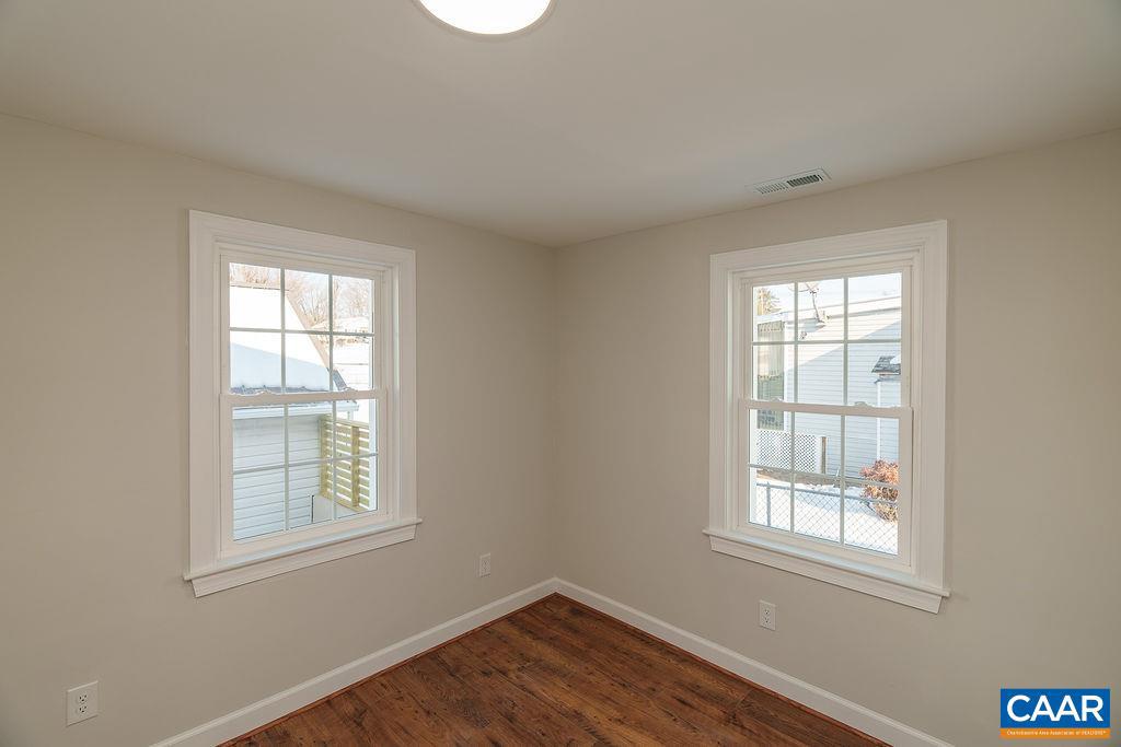 1433 HARDING AVE, WAYNESBORO, Virginia 22980, 3 Bedrooms Bedrooms, ,2 BathroomsBathrooms,Residential,For sale,1433 HARDING AVE,673019 MLS # 673019