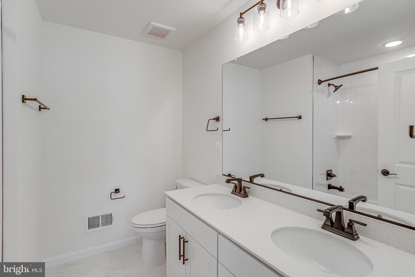 35619 PINE NEEDLE LN, LOCUST GROVE, Virginia 22508, 4 Bedrooms Bedrooms, ,2 BathroomsBathrooms,Residential,For sale,35619 PINE NEEDLE LN,VAOR2013242 MLS # VAOR2013242 35619 PINE NEEDLE LN, LOCUST GROVE, Virginia 22508, 4 Bedrooms Bedrooms, ,2 BathroomsBathrooms,Residential,For sale,35619 PINE NEEDLE LN,VAOR2013242 MLS # VAOR2013242