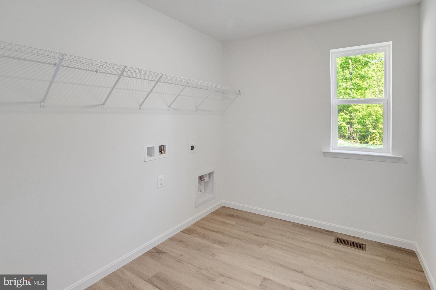 35619 PINE NEEDLE LN, LOCUST GROVE, Virginia 22508, 4 Bedrooms Bedrooms, ,2 BathroomsBathrooms,Residential,For sale,35619 PINE NEEDLE LN,VAOR2013242 MLS # VAOR2013242 35619 PINE NEEDLE LN, LOCUST GROVE, Virginia 22508, 4 Bedrooms Bedrooms, ,2 BathroomsBathrooms,Residential,For sale,35619 PINE NEEDLE LN,VAOR2013242 MLS # VAOR2013242