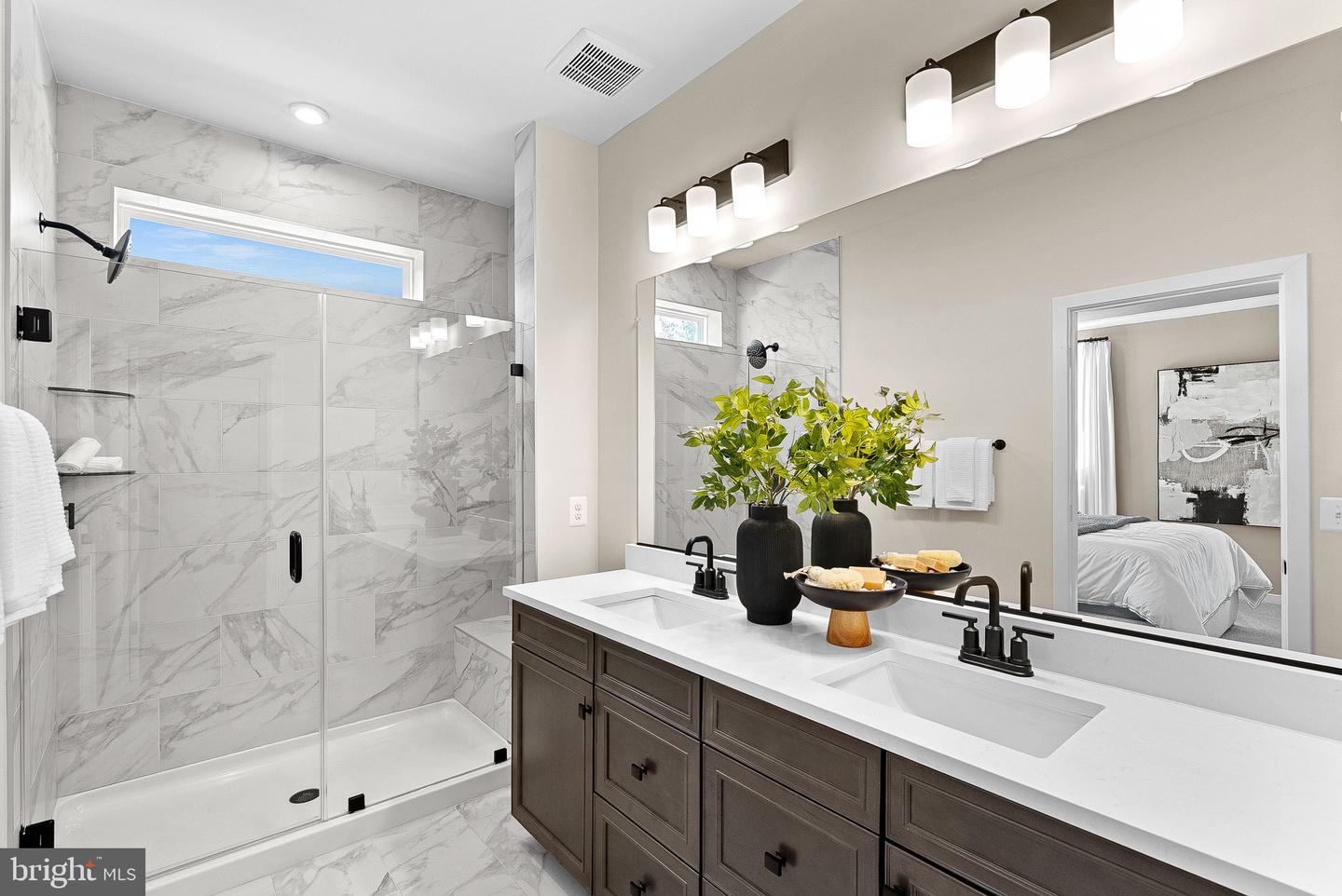 17992 ALICIA AVE, DUMFRIES, Virginia 22026, 4 Bedrooms Bedrooms, ,3 BathroomsBathrooms,Residential,For sale,17992 ALICIA AVE,VAPW2111866 MLS # VAPW2111866