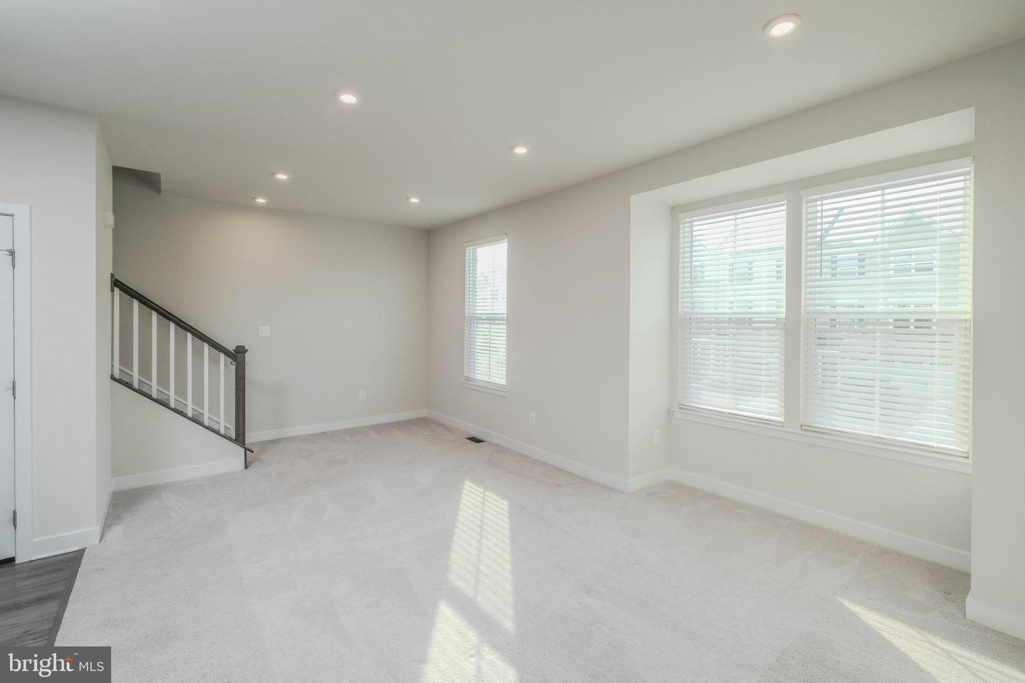 109 BAYHILL TER, LAKE FREDERICK, Virginia 22630, 3 Bedrooms Bedrooms, ,3 BathroomsBathrooms,Residential,For sale,109 BAYHILL TER,VAFV2039404 MLS # VAFV2039404