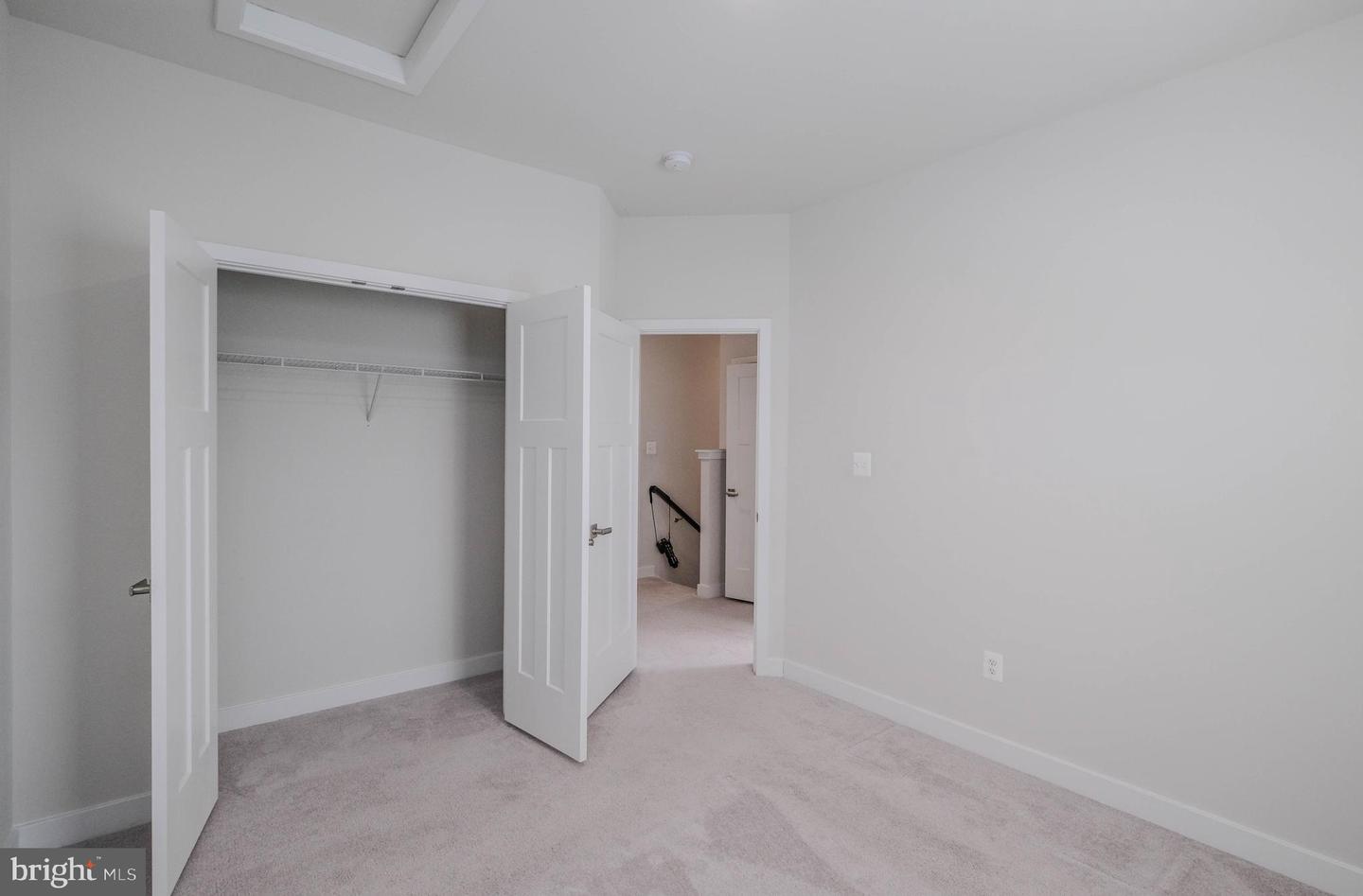 109 BAYHILL TER, LAKE FREDERICK, Virginia 22630, 3 Bedrooms Bedrooms, ,3 BathroomsBathrooms,Residential,For sale,109 BAYHILL TER,VAFV2039404 MLS # VAFV2039404