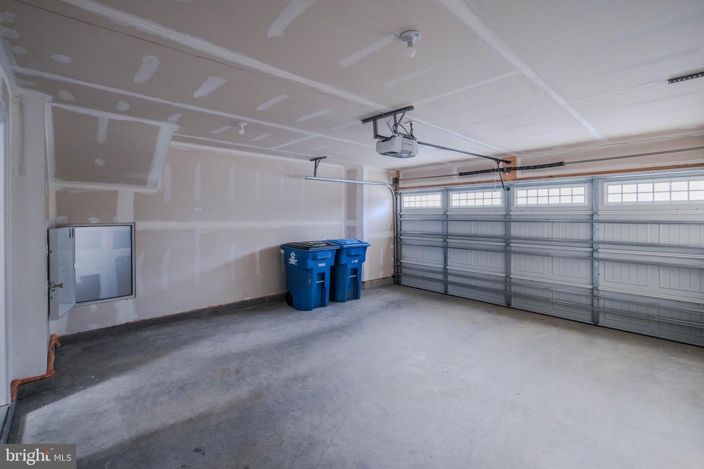 109 BAYHILL TER, LAKE FREDERICK, Virginia 22630, 3 Bedrooms Bedrooms, ,3 BathroomsBathrooms,Residential,For sale,109 BAYHILL TER,VAFV2039404 MLS # VAFV2039404