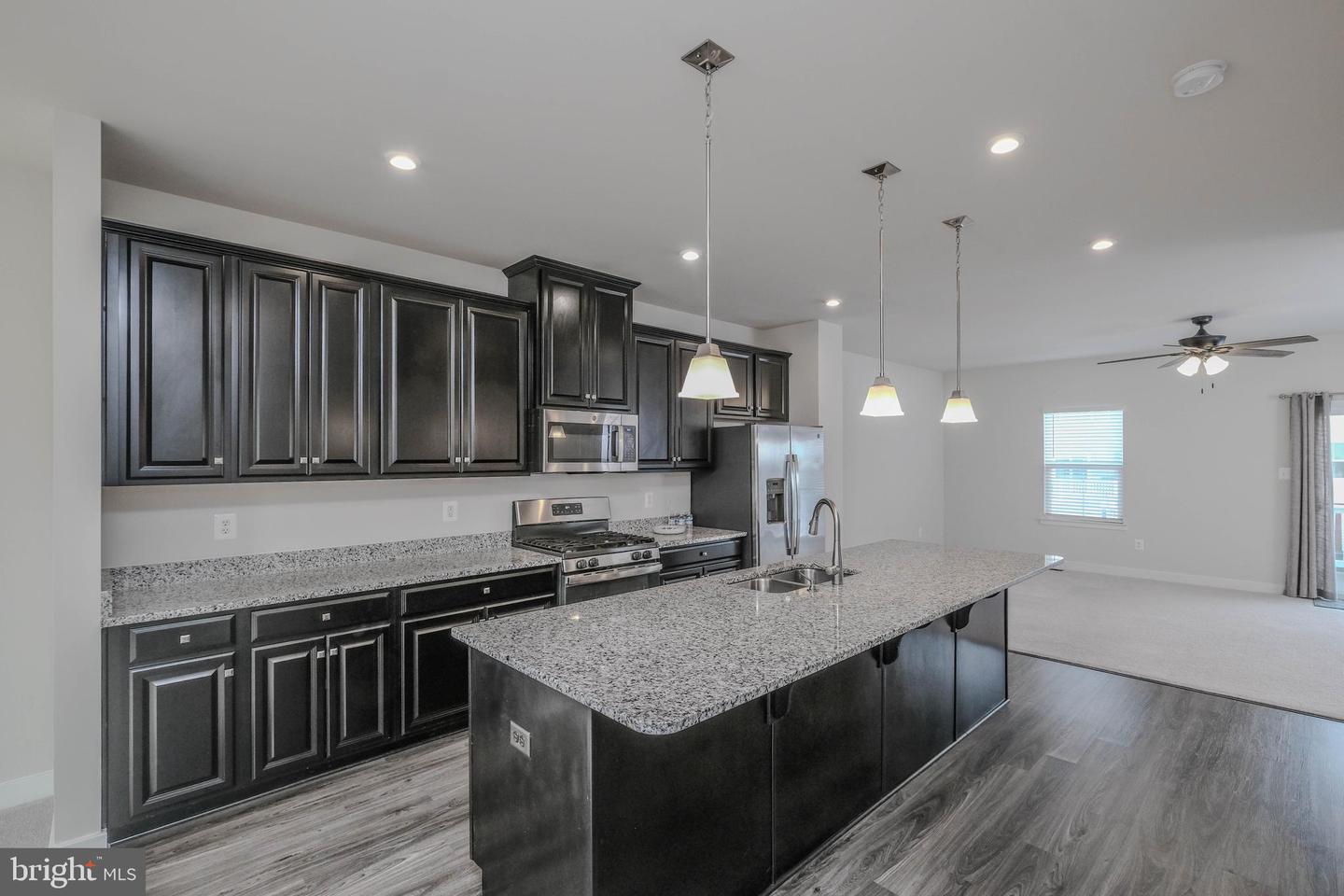 109 BAYHILL TER, LAKE FREDERICK, Virginia 22630, 3 Bedrooms Bedrooms, ,3 BathroomsBathrooms,Residential,For sale,109 BAYHILL TER,VAFV2039404 MLS # VAFV2039404