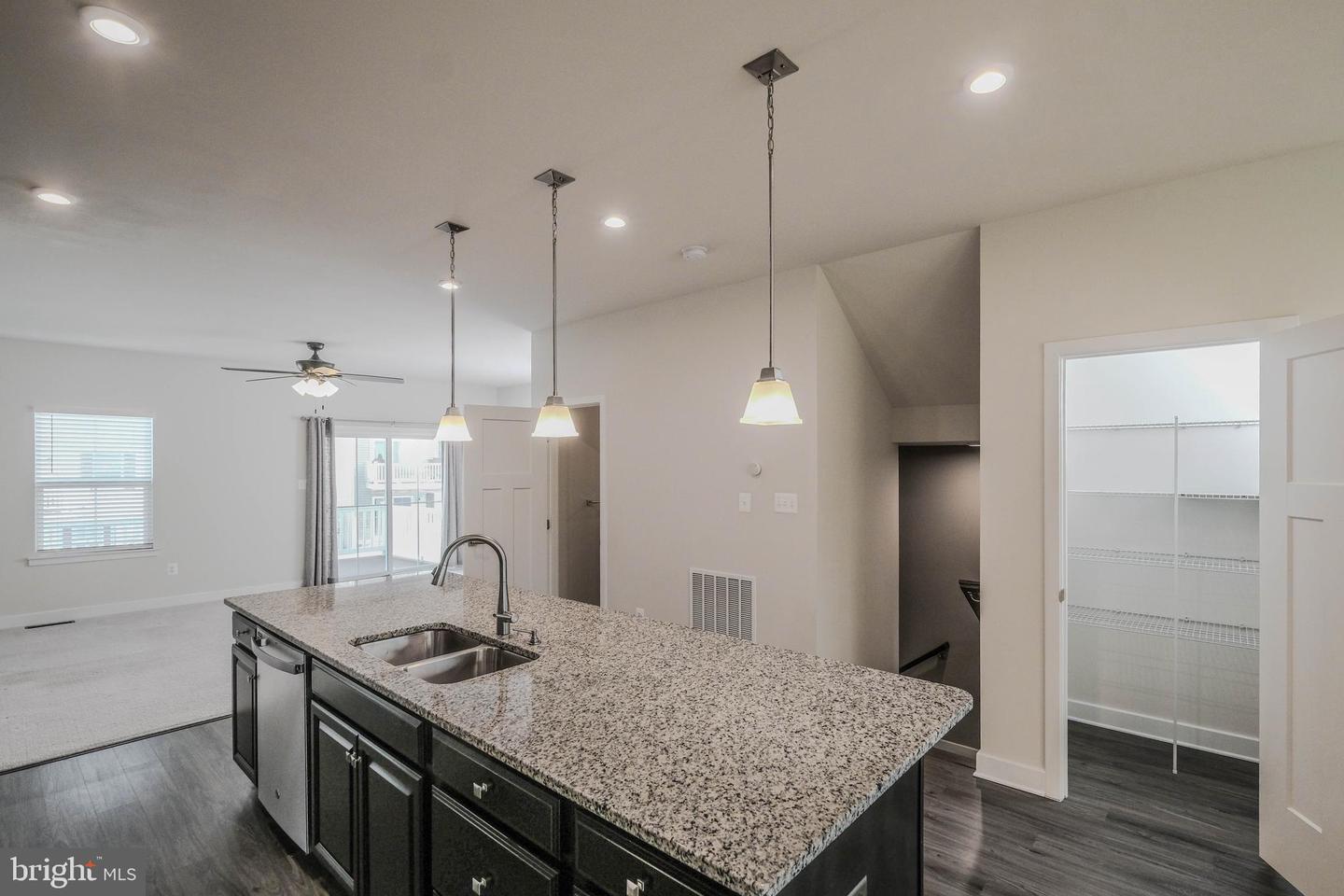 109 BAYHILL TER, LAKE FREDERICK, Virginia 22630, 3 Bedrooms Bedrooms, ,3 BathroomsBathrooms,Residential,For sale,109 BAYHILL TER,VAFV2039404 MLS # VAFV2039404