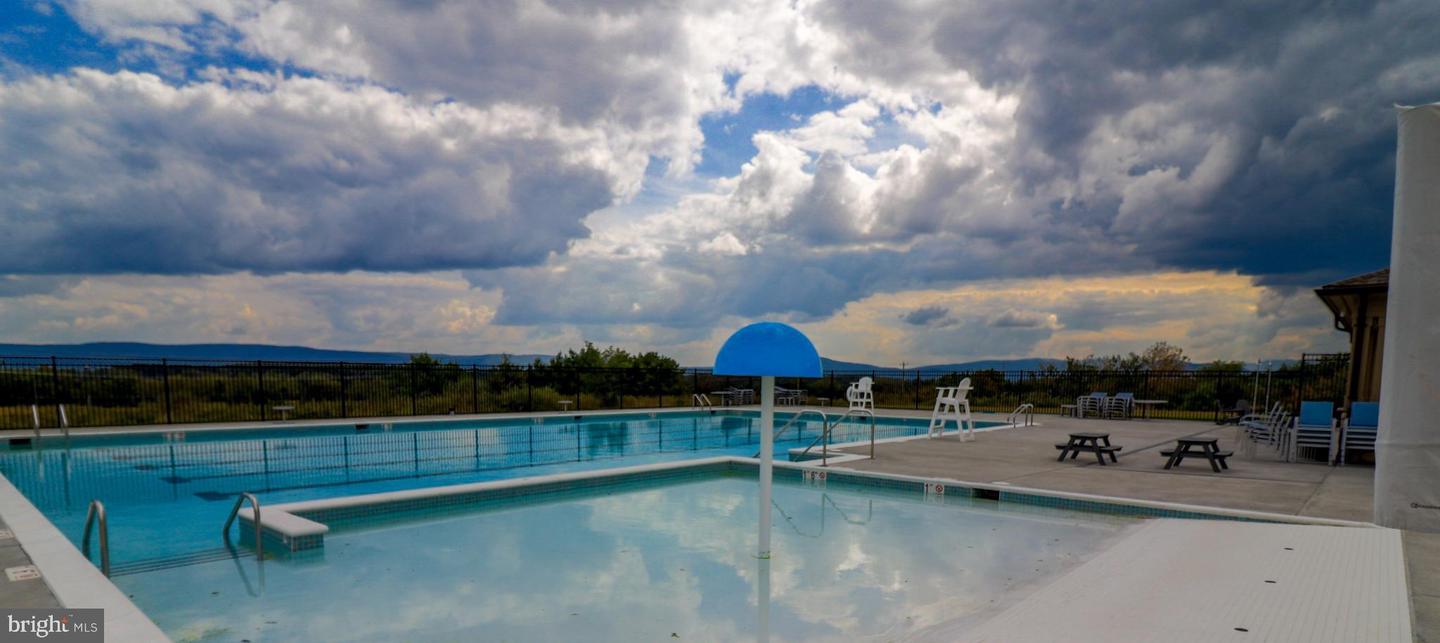 109 BAYHILL TER, LAKE FREDERICK, Virginia 22630, 3 Bedrooms Bedrooms, ,3 BathroomsBathrooms,Residential,For sale,109 BAYHILL TER,VAFV2039404 MLS # VAFV2039404