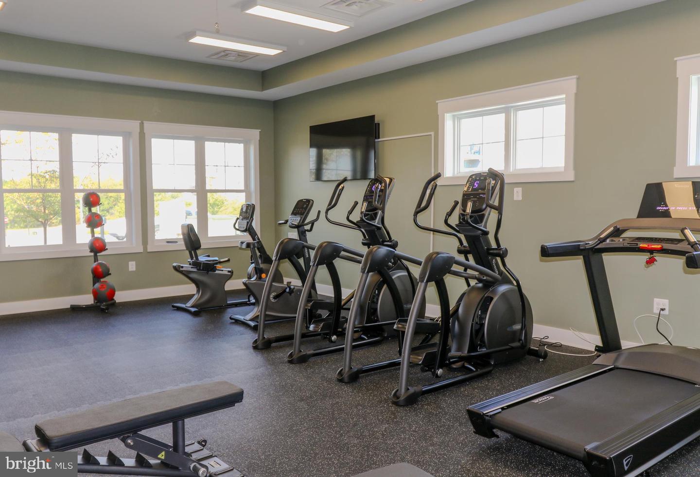 109 BAYHILL TER, LAKE FREDERICK, Virginia 22630, 3 Bedrooms Bedrooms, ,3 BathroomsBathrooms,Residential,For sale,109 BAYHILL TER,VAFV2039404 MLS # VAFV2039404