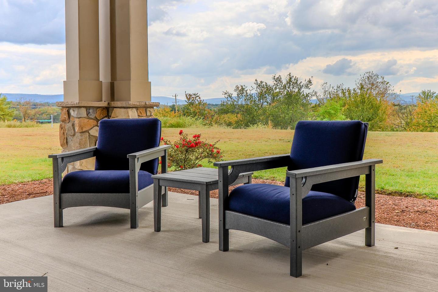 109 BAYHILL TER, LAKE FREDERICK, Virginia 22630, 3 Bedrooms Bedrooms, ,3 BathroomsBathrooms,Residential,For sale,109 BAYHILL TER,VAFV2039404 MLS # VAFV2039404