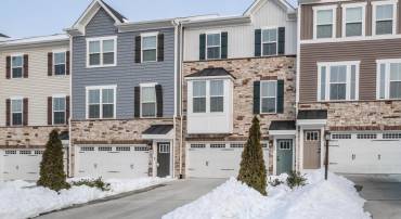 109 BAYHILL TER, LAKE FREDERICK, Virginia 22630, 3 Bedrooms Bedrooms, ,3 BathroomsBathrooms,Residential,For sale,109 BAYHILL TER,VAFV2039404 MLS # VAFV2039404