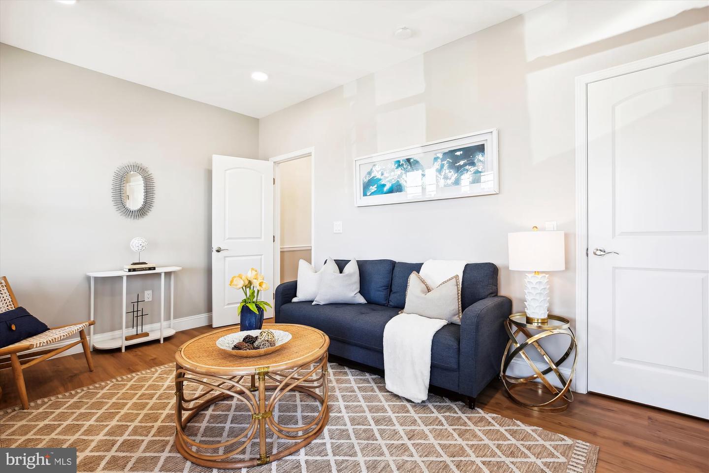 329 15TH ST NE, WASHINGTON, District Of Columbia 20002, 5 Bedrooms Bedrooms, ,4 BathroomsBathrooms,Residential,For sale,329 15TH ST NE,DCDC2244660 MLS # DCDC2244660