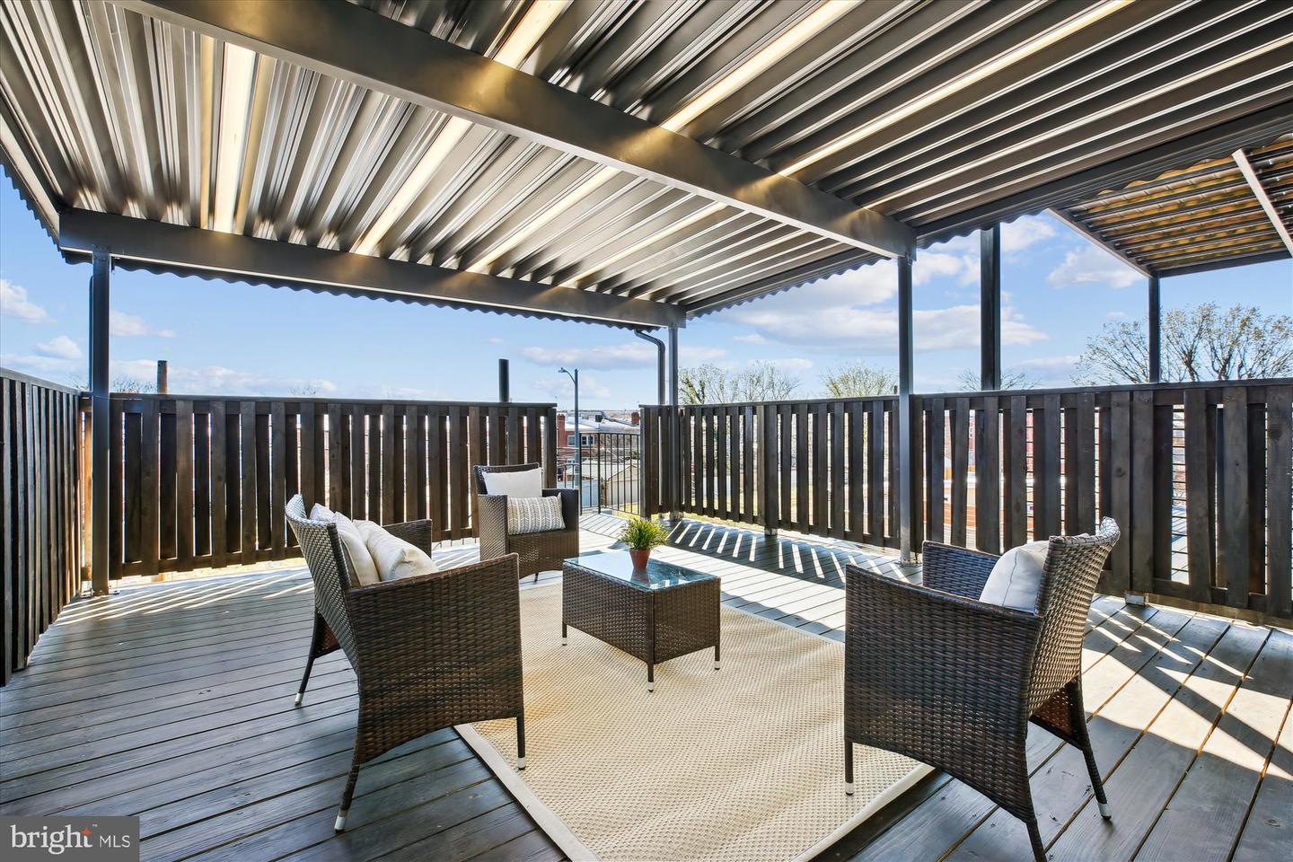 329 15TH ST NE, WASHINGTON, District Of Columbia 20002, 5 Bedrooms Bedrooms, ,4 BathroomsBathrooms,Residential,For sale,329 15TH ST NE,DCDC2244660 MLS # DCDC2244660