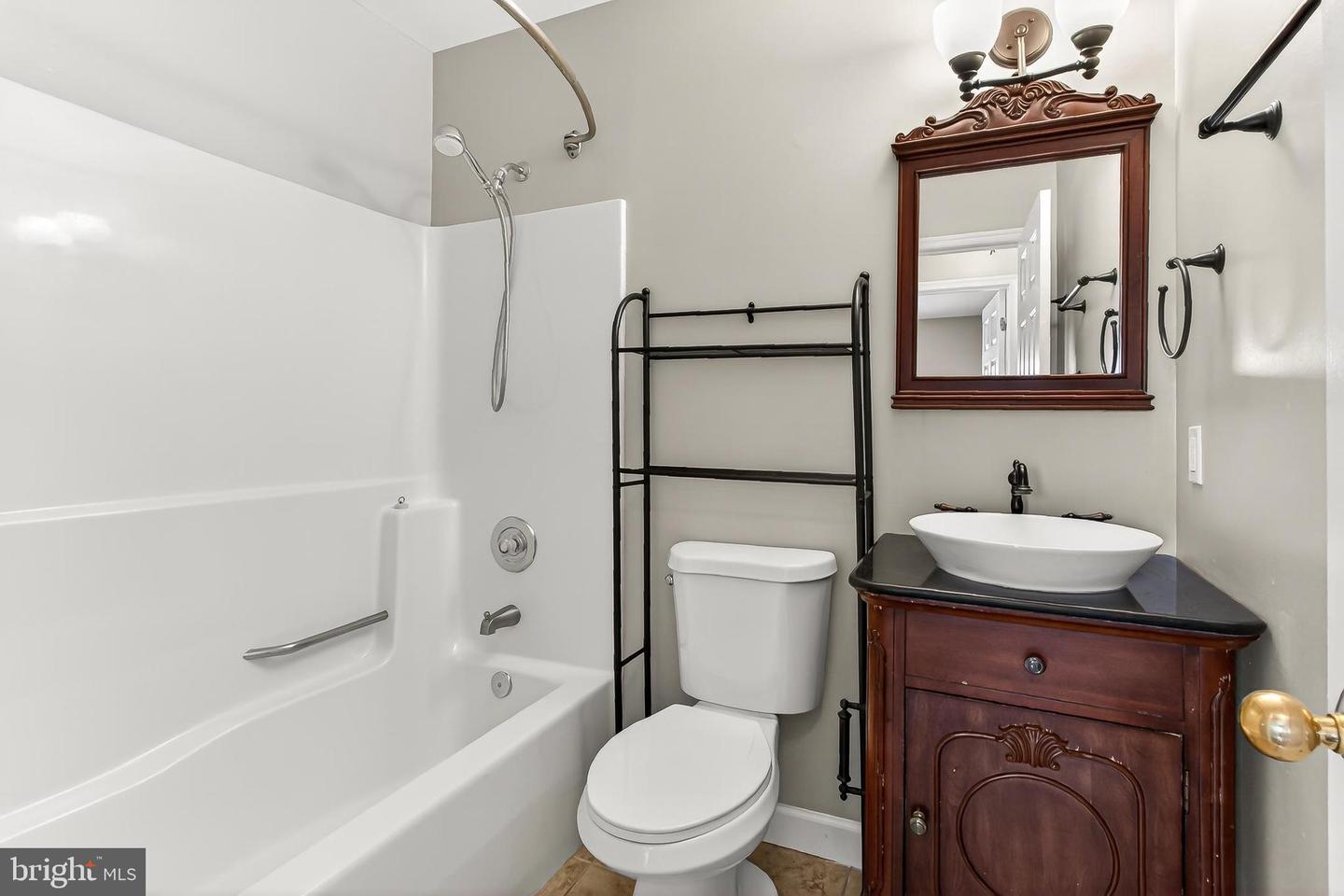 8564 OPAL RD, WARRENTON, Virginia 20186, 3 Bedrooms Bedrooms, ,2 BathroomsBathrooms,Residential,For sale,8564 OPAL RD,VAFQ2020422 MLS # VAFQ2020422