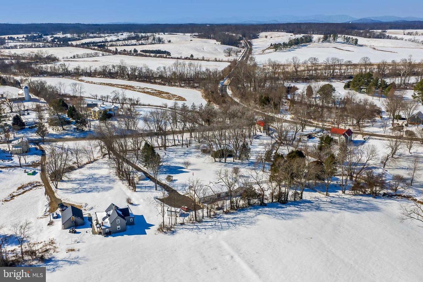 8564 OPAL RD, WARRENTON, Virginia 20186, 3 Bedrooms Bedrooms, ,2 BathroomsBathrooms,Residential,For sale,8564 OPAL RD,VAFQ2020422 MLS # VAFQ2020422