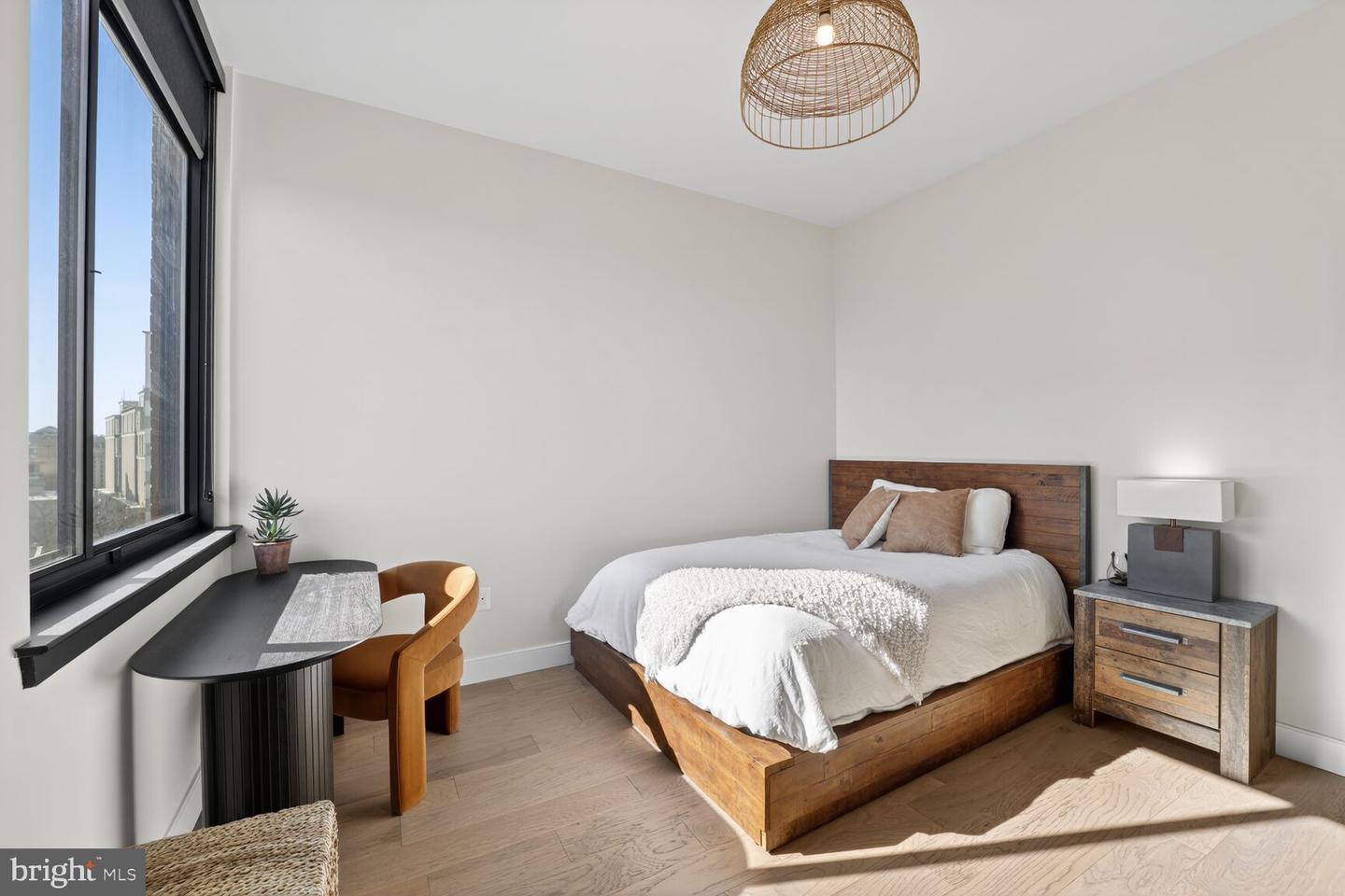 2000 CLARENDON BLVD #1107, ARLINGTON, Virginia 22201, 1 Bedroom Bedrooms, ,1 BathroomBathrooms,Residential,For sale,2000 CLARENDON BLVD #1107,VAAR2068502 MLS # VAAR2068502