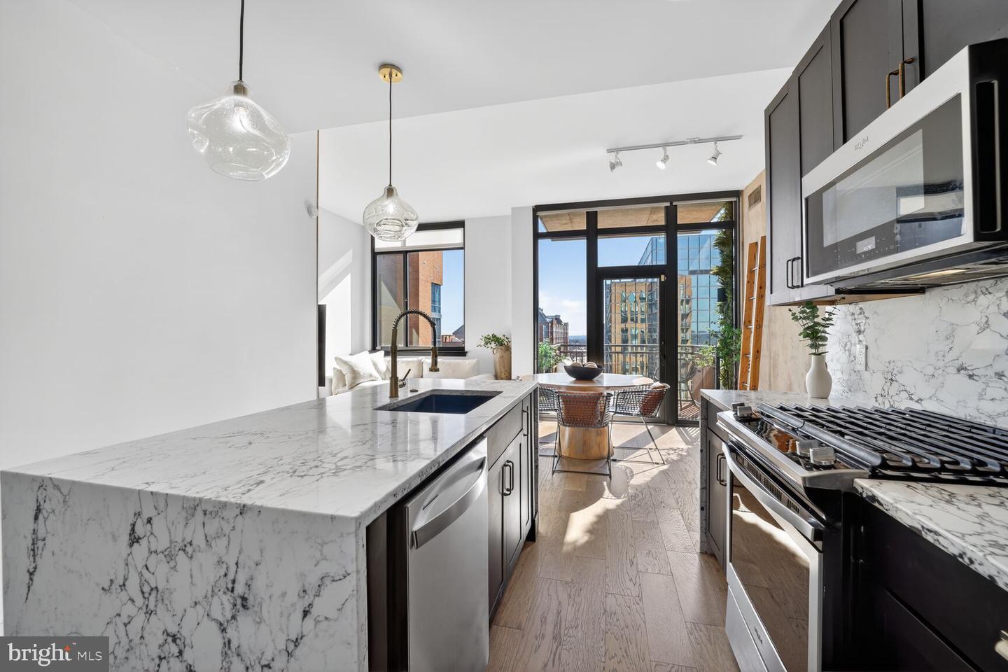 2000 CLARENDON BLVD #1107, ARLINGTON, Virginia 22201, 1 Bedroom Bedrooms, ,1 BathroomBathrooms,Residential,For sale,2000 CLARENDON BLVD #1107,VAAR2068502 MLS # VAAR2068502