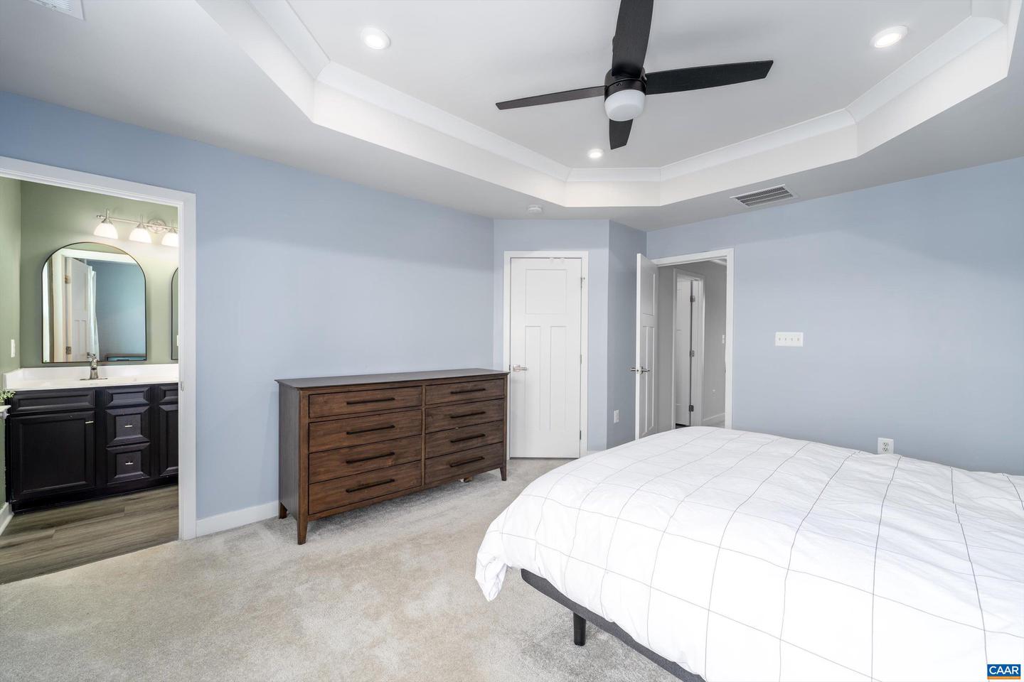 3229 ACADIA DR, CHARLOTTESVILLE, Virginia 22911, 3 Bedrooms Bedrooms, ,2 BathroomsBathrooms,Residential,For sale,3229 ACADIA DR,673031 MLS # 673031