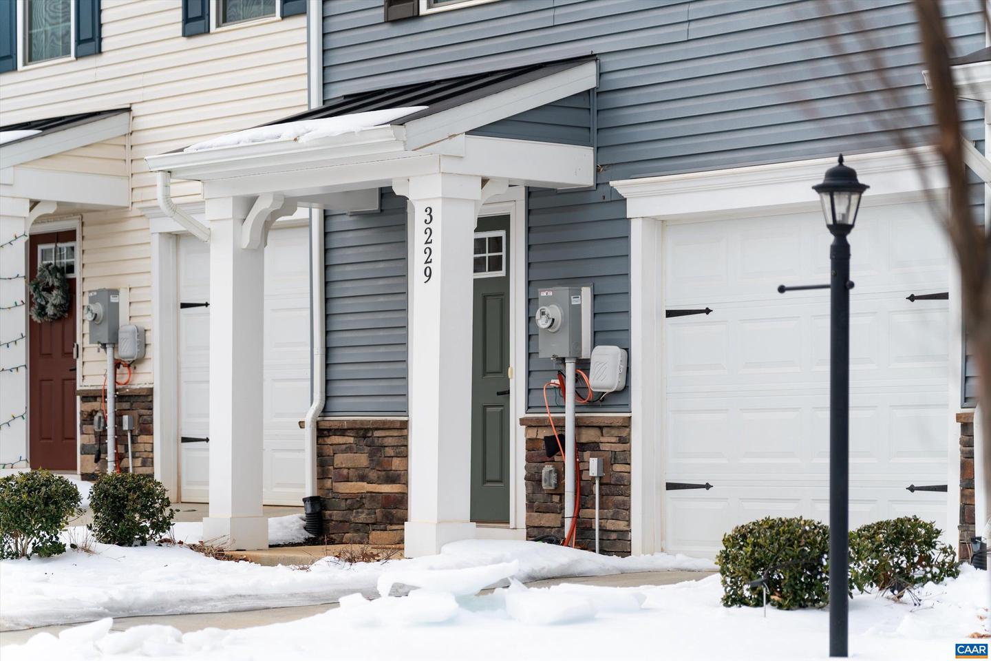 3229 ACADIA DR, CHARLOTTESVILLE, Virginia 22911, 3 Bedrooms Bedrooms, ,2 BathroomsBathrooms,Residential,For sale,3229 ACADIA DR,673031 MLS # 673031