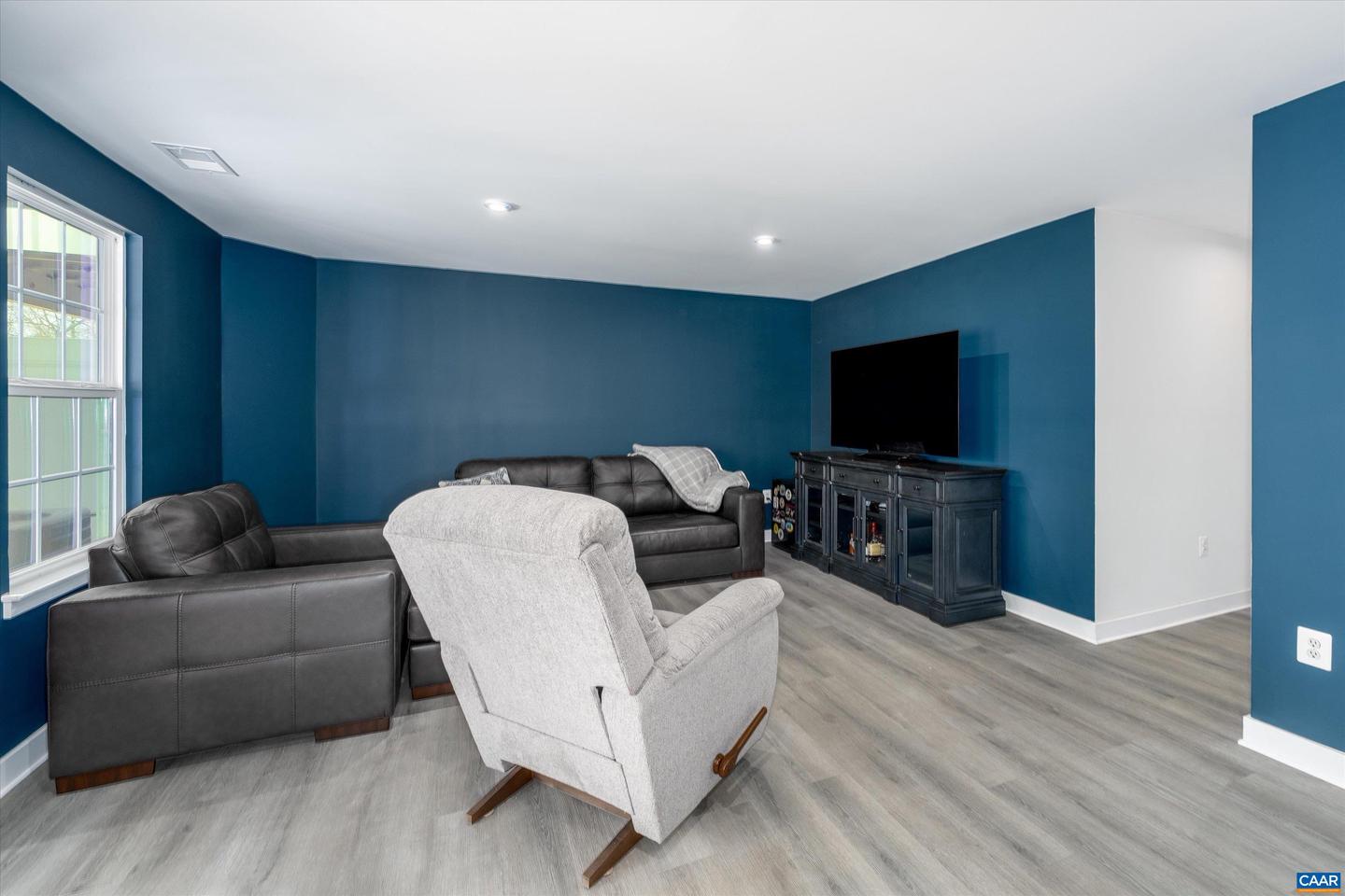 3229 ACADIA DR, CHARLOTTESVILLE, Virginia 22911, 3 Bedrooms Bedrooms, ,2 BathroomsBathrooms,Residential,For sale,3229 ACADIA DR,673031 MLS # 673031