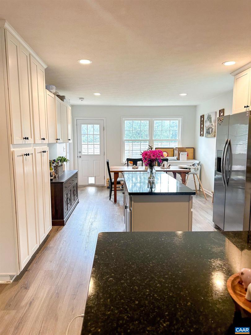 307 15TH ST, GROTTOES, Virginia 24441, 3 Bedrooms Bedrooms, ,2 BathroomsBathrooms,Residential,For sale,307 15TH ST,673032 MLS # 673032