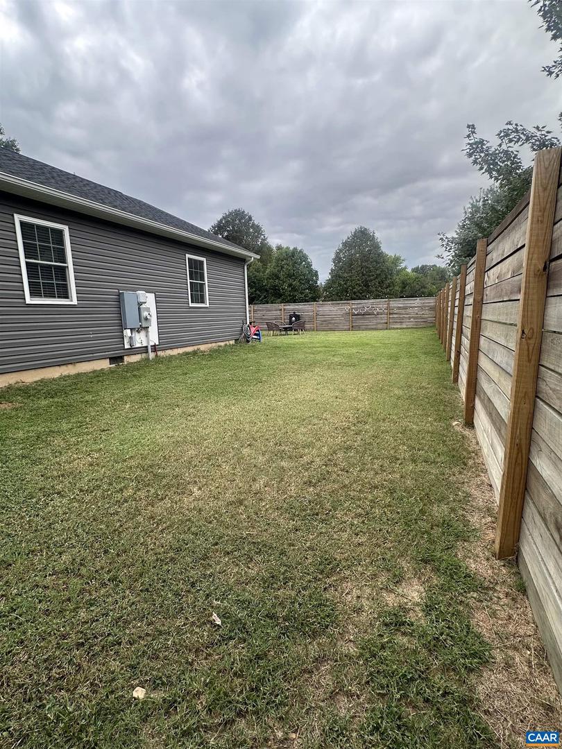 307 15TH ST, GROTTOES, Virginia 24441, 3 Bedrooms Bedrooms, ,2 BathroomsBathrooms,Residential,For sale,307 15TH ST,673032 MLS # 673032