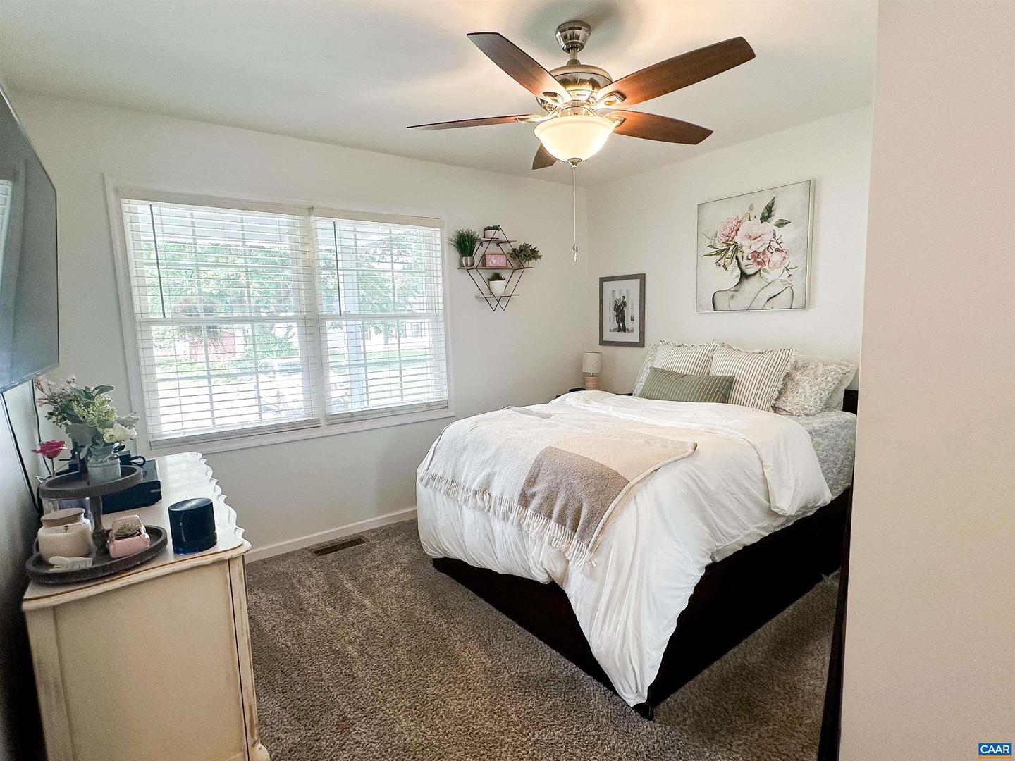 307 15TH ST, GROTTOES, Virginia 24441, 3 Bedrooms Bedrooms, ,2 BathroomsBathrooms,Residential,For sale,307 15TH ST,673032 MLS # 673032