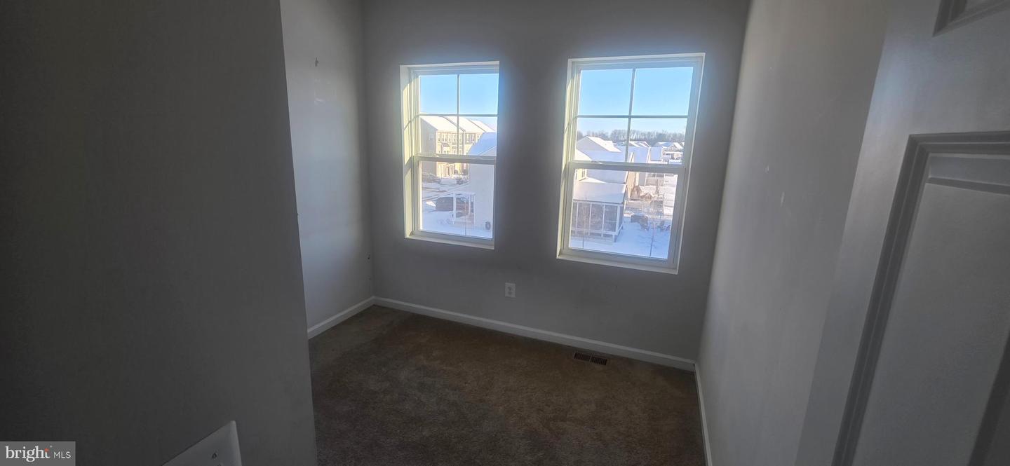 496 PARKLAND DR, STEPHENSON, Virginia 22656, 4 Bedrooms Bedrooms, ,3 BathroomsBathrooms,Residential,For sale,496 PARKLAND DR,VAFV2039408 MLS # VAFV2039408