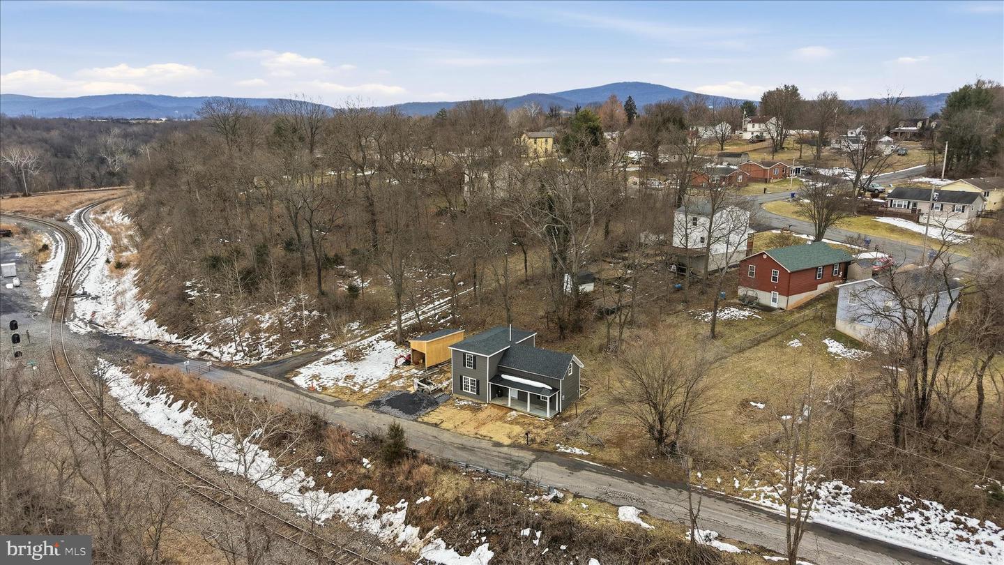 1 DEPOT AVE, FRONT ROYAL, Virginia 22630, 3 Bedrooms Bedrooms, 6 Rooms Rooms,2 BathroomsBathrooms,Residential,For sale,1 DEPOT AVE,VAWR2013322 MLS # VAWR2013322 1 DEPOT AVE, FRONT ROYAL, Virginia 22630, 3 Bedrooms Bedrooms, 6 Rooms Rooms,2 BathroomsBathrooms,Residential,For sale,1 DEPOT AVE,VAWR2013322 MLS # VAWR2013322