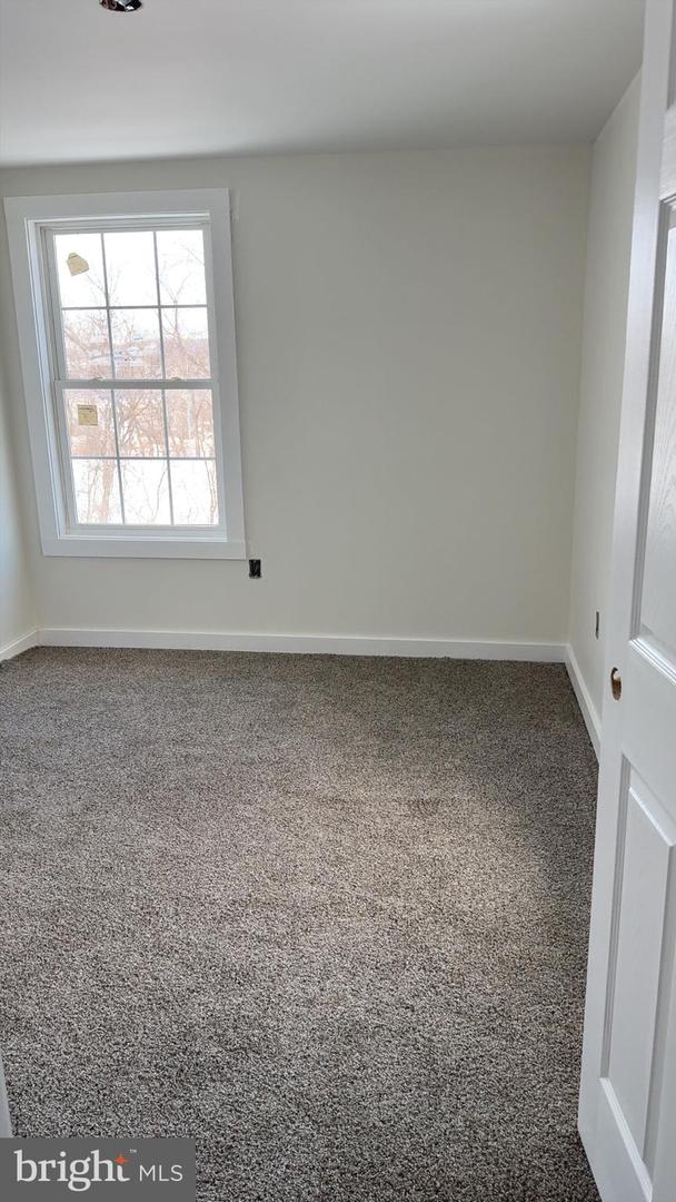 100 DEPOT AVE, FRONT ROYAL, Virginia 22630, 3 Bedrooms Bedrooms, 6 Rooms Rooms,2 BathroomsBathrooms,Residential,For sale,100 DEPOT AVE,VAWR2013322 MLS # VAWR2013322